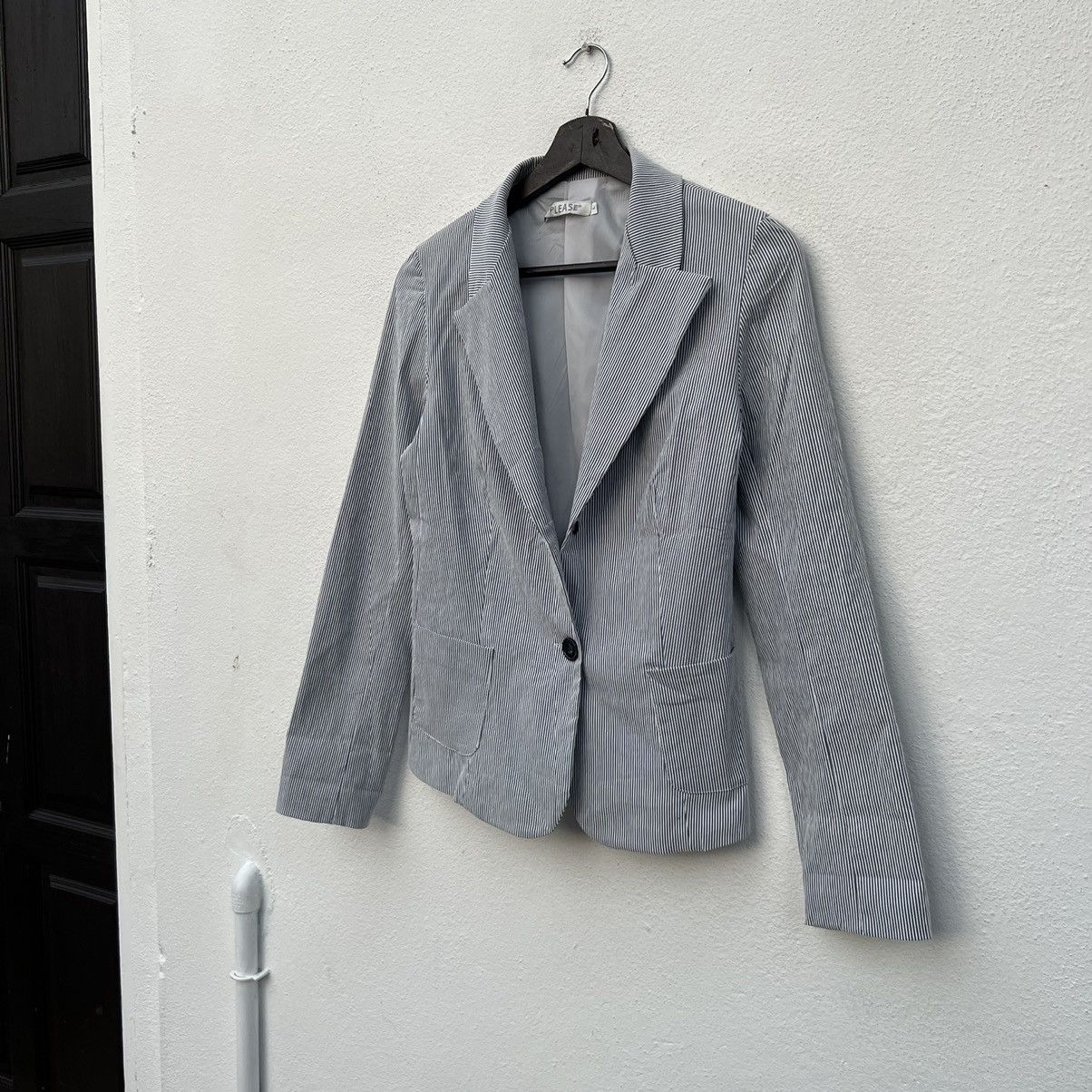 Japanese Brand RARE PLEASE COAT MADE IN ITALY PLEATED STYLE WEAR Size US S / EU 44-46 / 1 - 2 Thumbnail