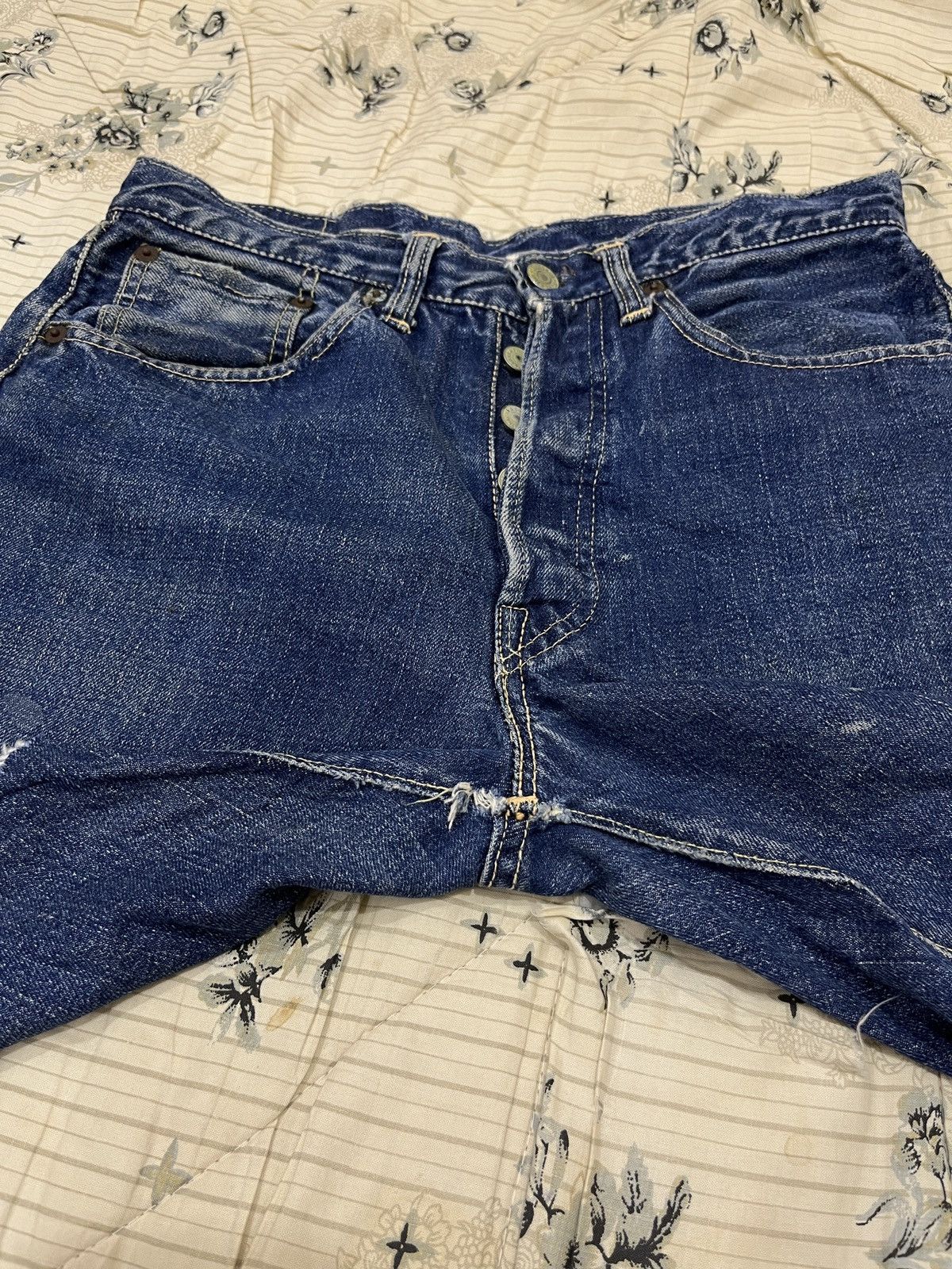 Levi's (Dddd)VINTAGE 1960's Levis Big E Hidden Rivet Selvedge DENIM Size US 29 - 20 Thumbnail