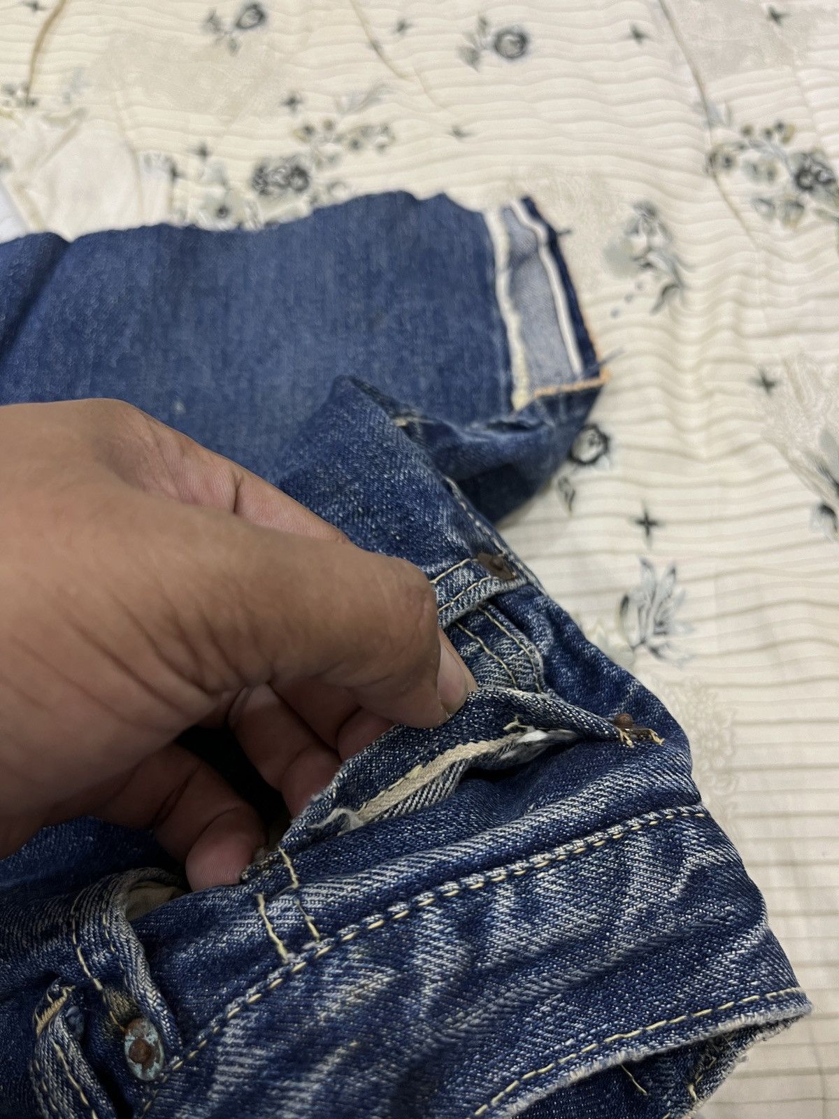 Levi's (Dddd)VINTAGE 1960's Levis Big E Hidden Rivet Selvedge DENIM Size US 29 - 16 Thumbnail