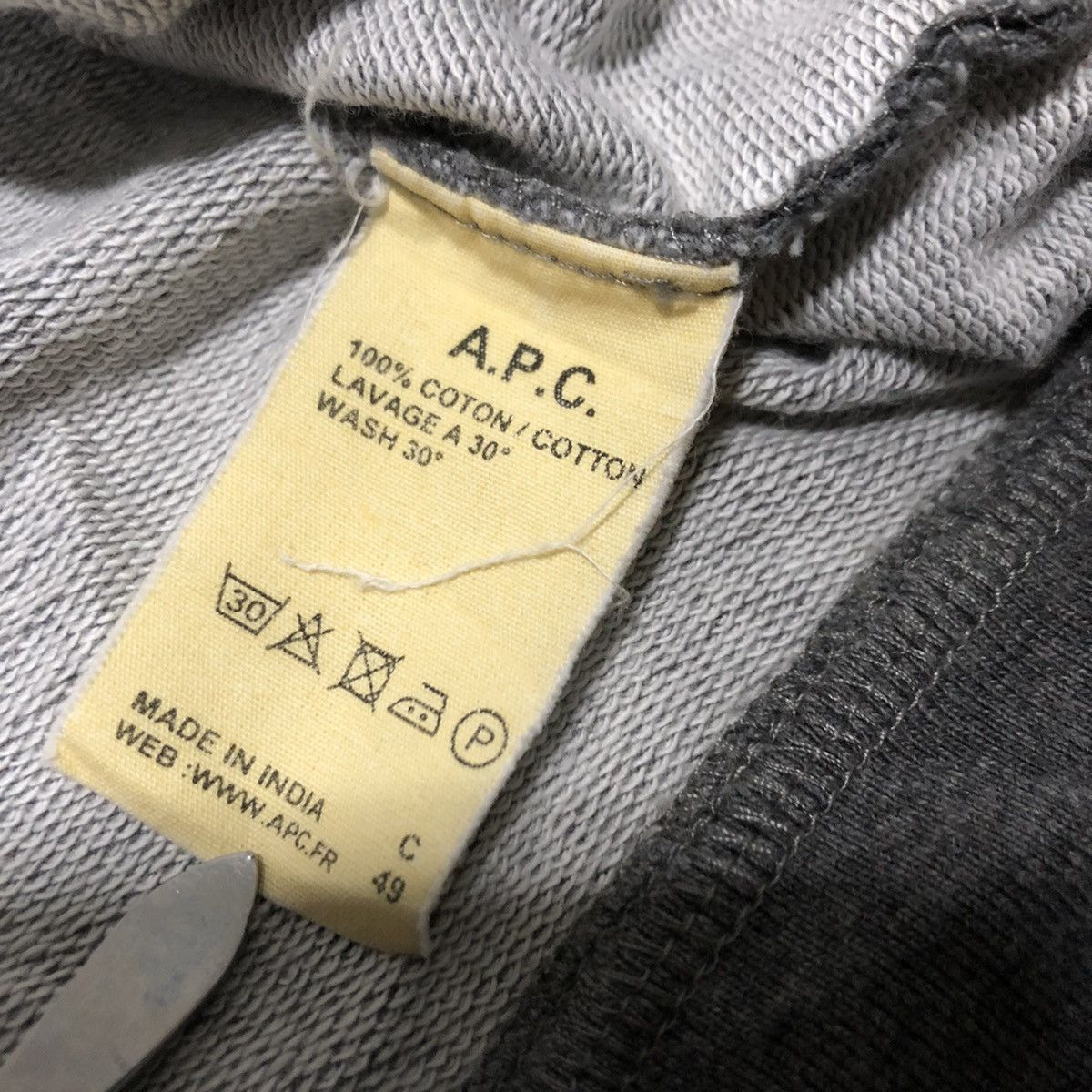 A.P.C. A.P.C Paris Distressed Zipper Hoodie Size US M / EU 48-50 / 2 - 6 Thumbnail