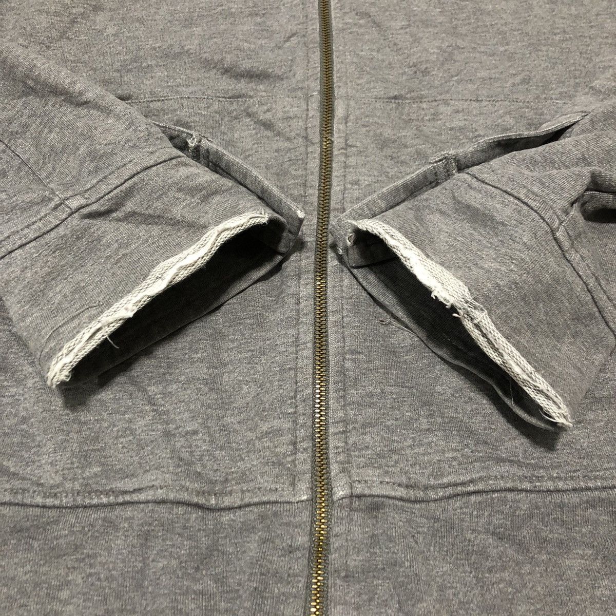 A.P.C. A.P.C Paris Distressed Zipper Hoodie Size US M / EU 48-50 / 2 - 4 Thumbnail