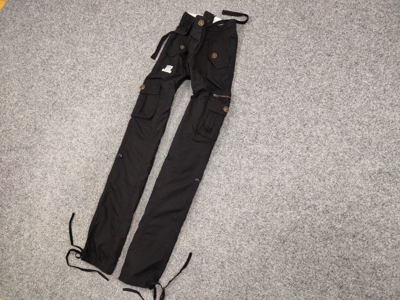 Japanese Brand Vintage 90's Japanese Bondage Zip Bootcut Black Cargo Pants Size 28" / US 6 / IT 42 - 3 Thumbnail