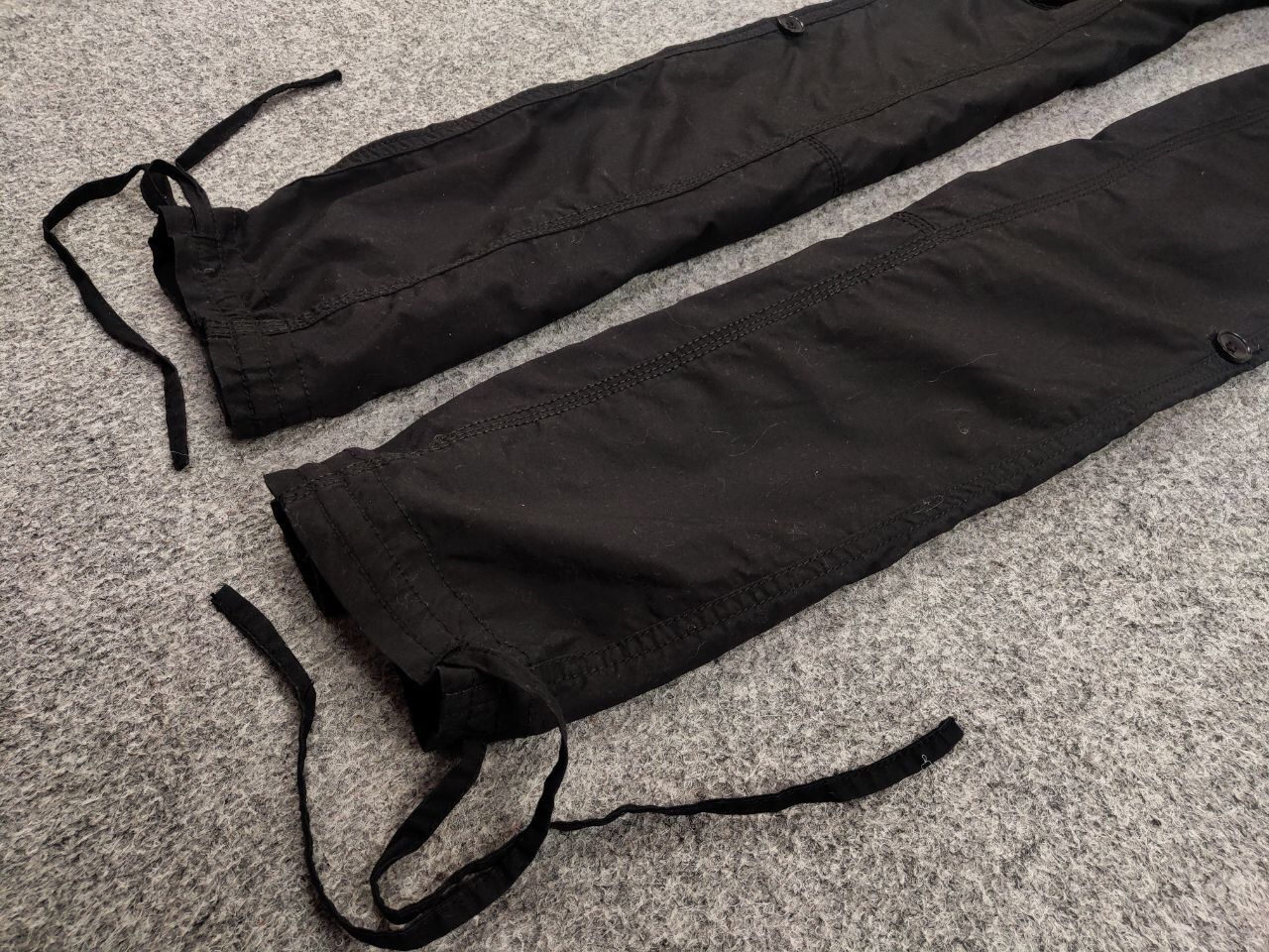 Japanese Brand Vintage 90's Japanese Bondage Zip Bootcut Black Cargo Pants Size 28" / US 6 / IT 42 - 6 Thumbnail