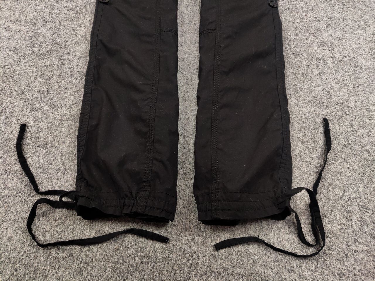 Japanese Brand Vintage 90's Japanese Bondage Zip Bootcut Black Cargo Pants Size 28" / US 6 / IT 42 - 8 Thumbnail