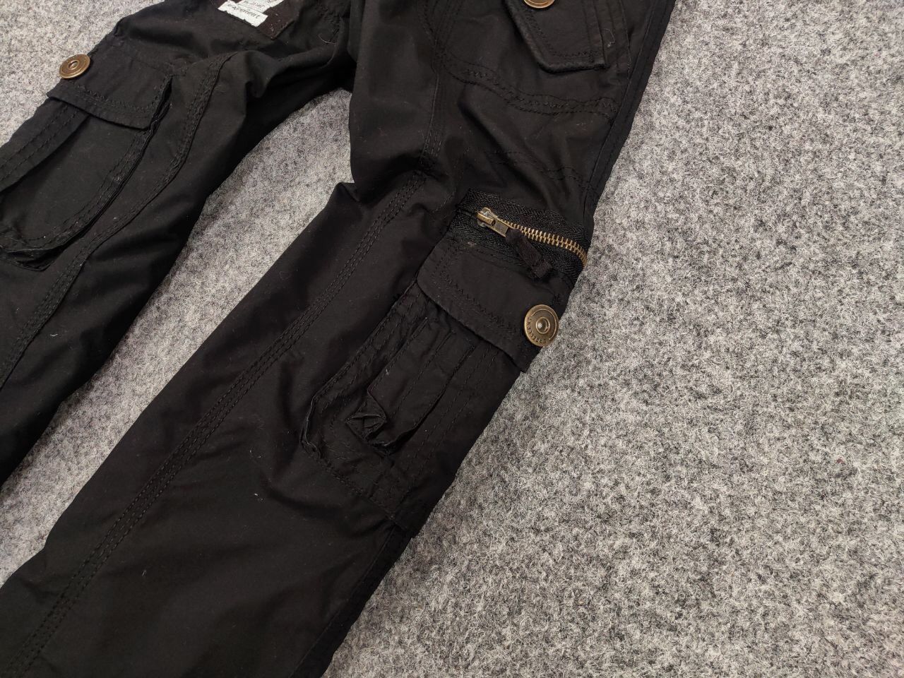 Japanese Brand Vintage 90's Japanese Bondage Zip Bootcut Black Cargo Pants Size 28" / US 6 / IT 42 - 5 Thumbnail
