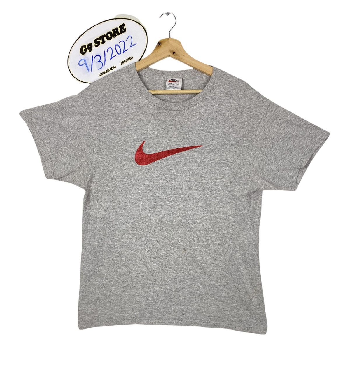 Nike OFFER 🔥 Vintage Nike Big Swoosh Tee T Shirts Size US S / EU 44-46 / 1 - 1 Thumbnail