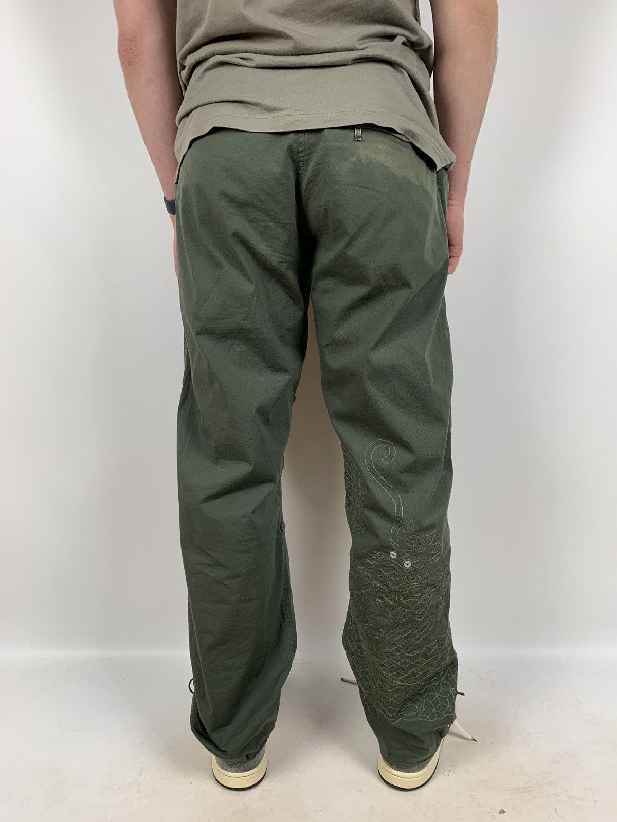 Japanese Brand Maharishi Embroidered Dragon Transformer Cargo Shopats Pants Size US 29 - 4 Thumbnail