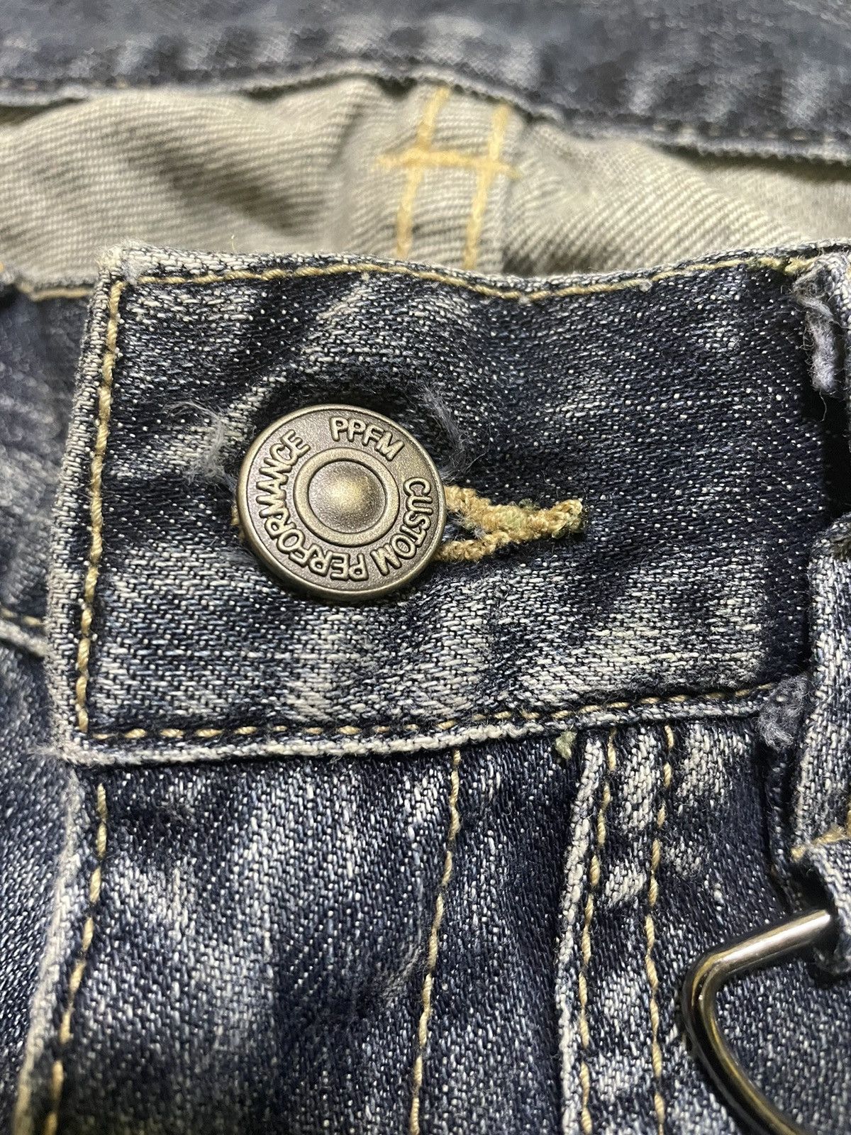 PPFM Distressed Curve Skinny PPFM jeans Size US 33 - 6 Thumbnail