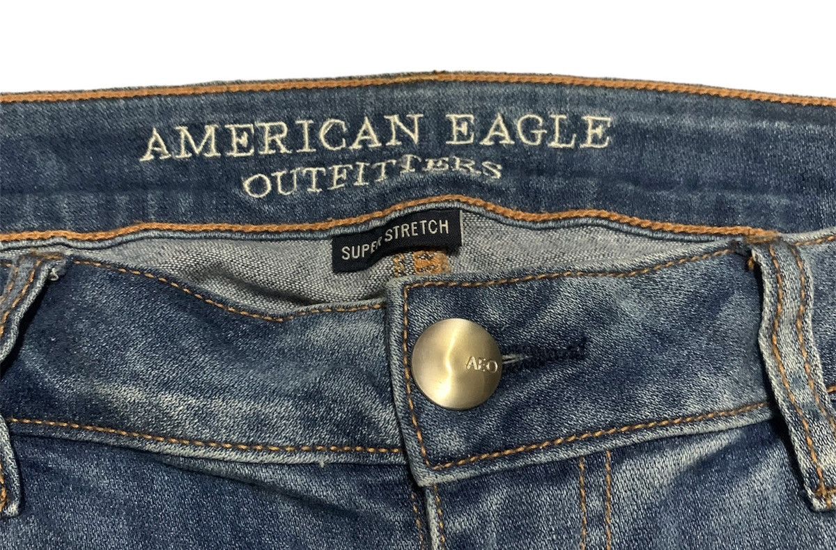 American Eagle Outfitters American Eagle Faded Blue Jeans Distressed Style Size US 33 - 3 Thumbnail