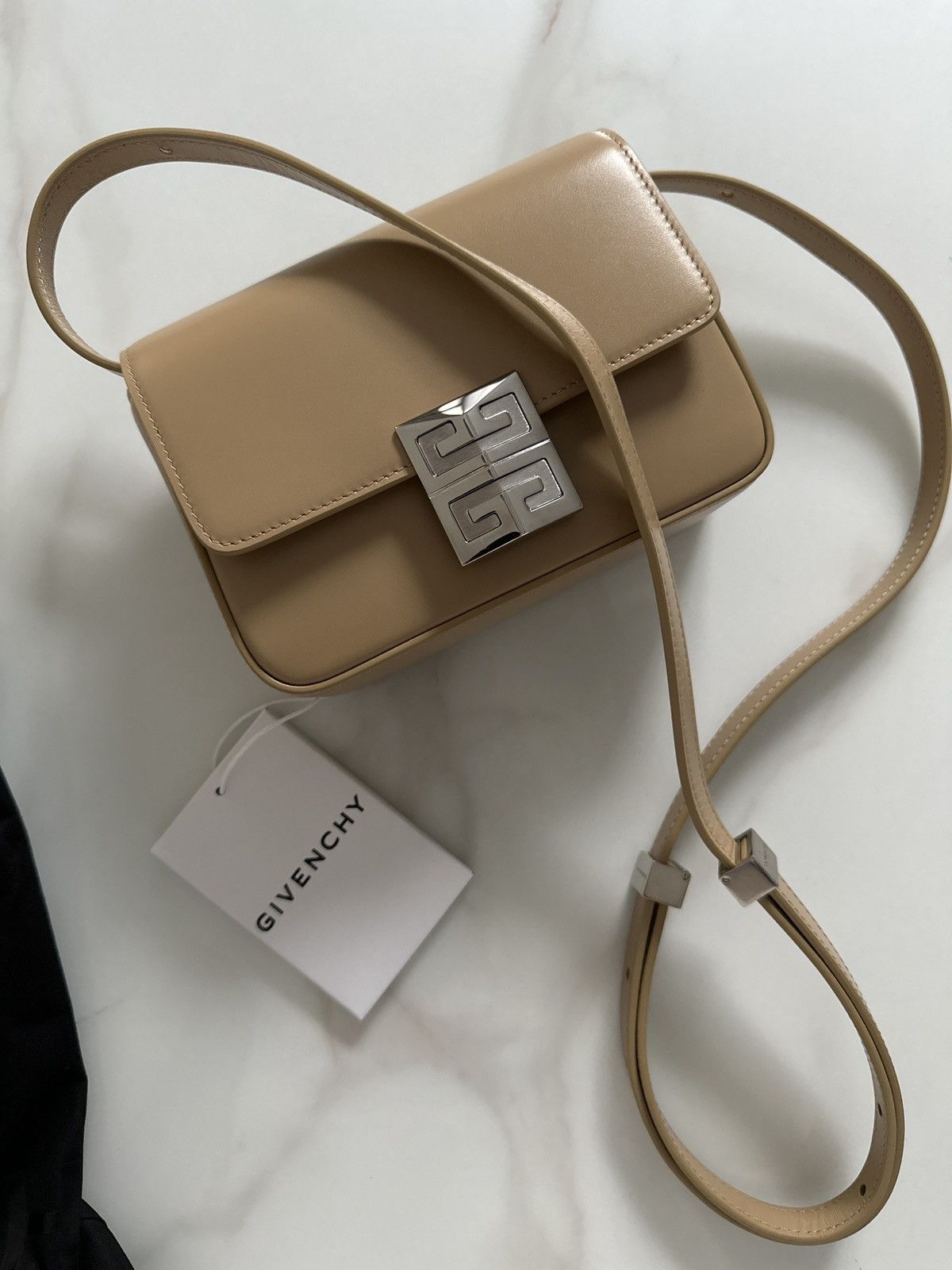 Givenchy GIVENCHY Beige Leather Small 4G Bag Size ONE SIZE - 1 Thumbnail