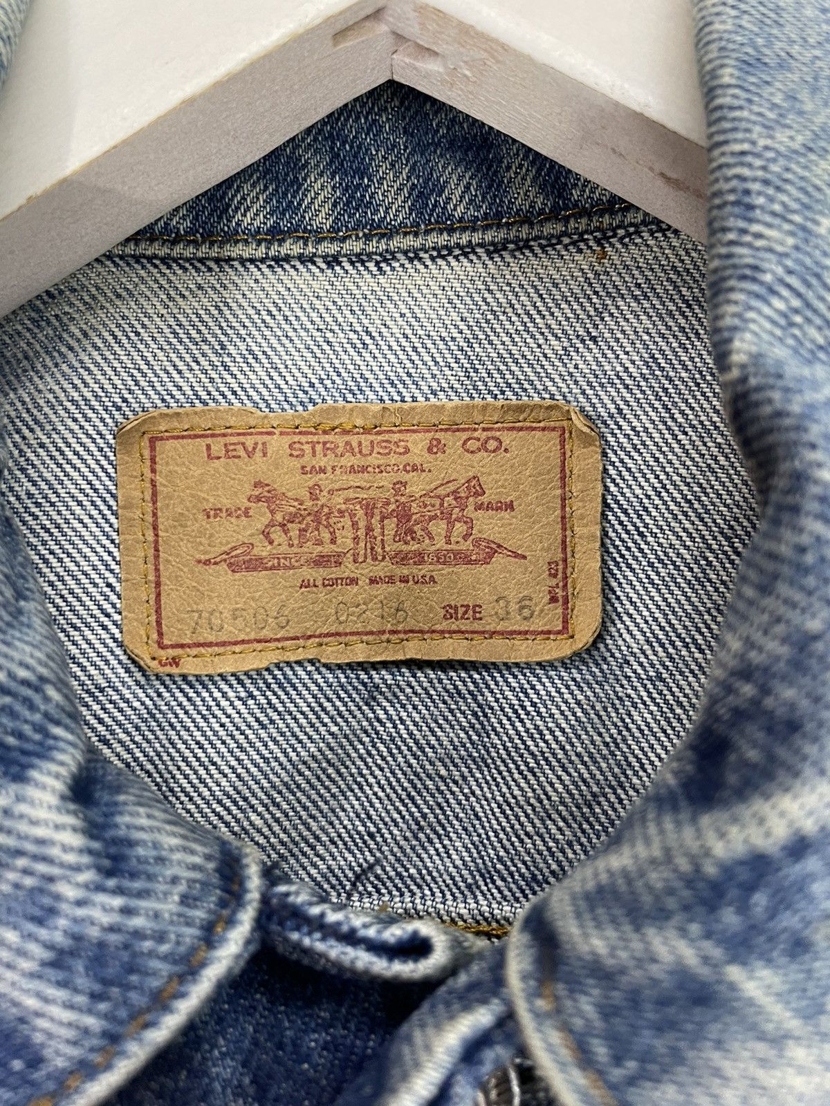 Levi's Vtg Levi’s Tracker sleeveless biker punk distress jacket Size US S / EU 44-46 / 1 - 6 Thumbnail