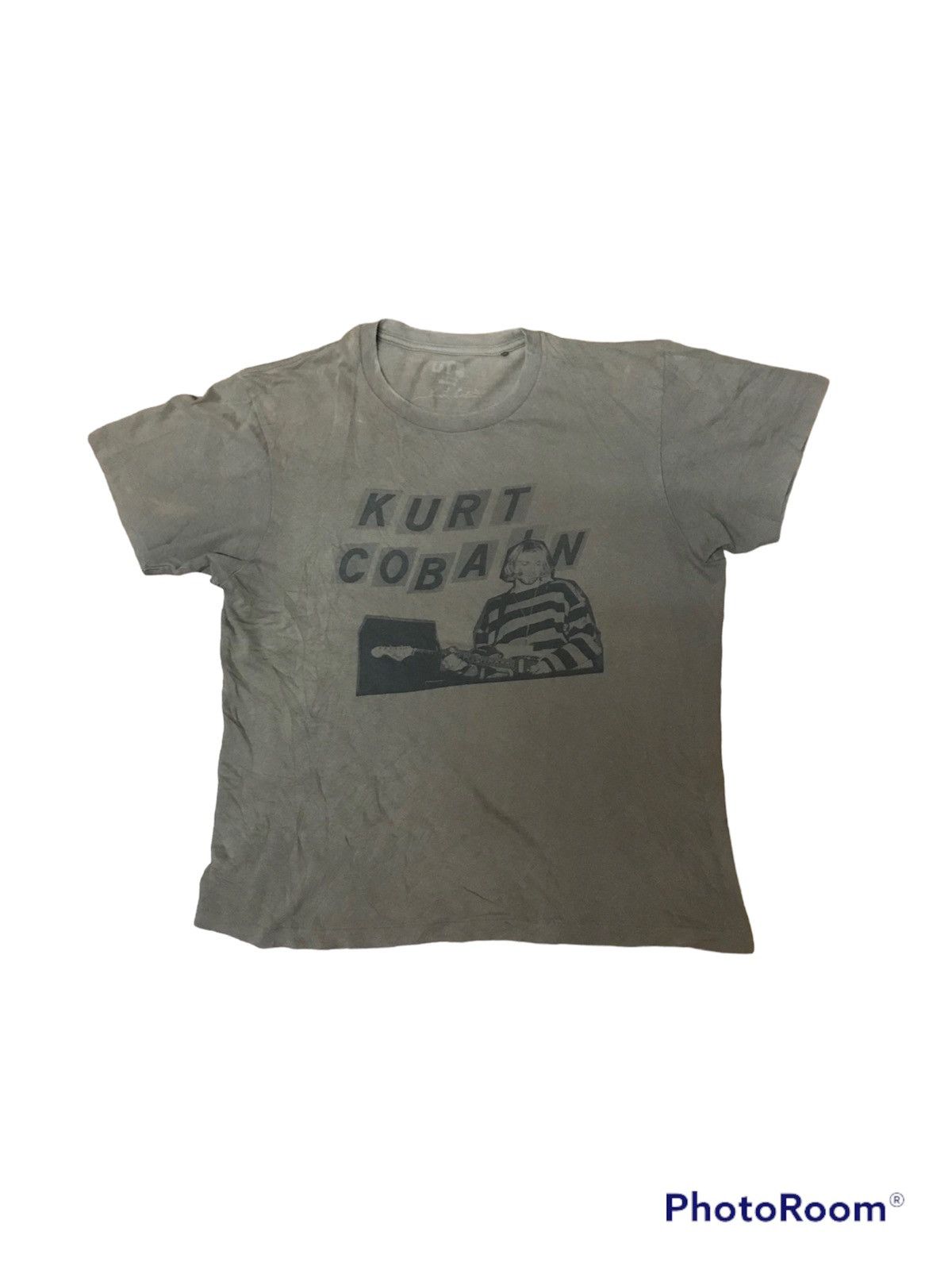 Uniqlo ‼️UNIQLO X KURT COBAIN TSHIRT SUNFADED‼️ Size US M / EU 48-50 / 2 - 1 Thumbnail