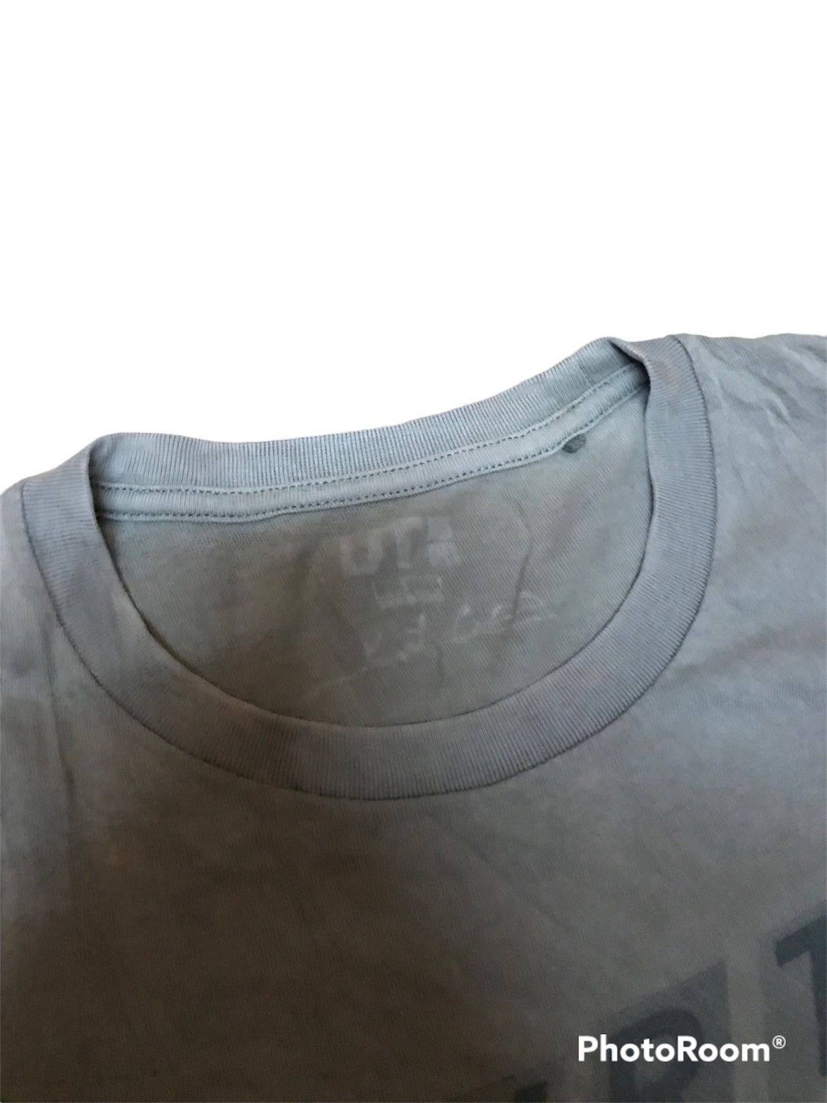 Uniqlo ‼️UNIQLO X KURT COBAIN TSHIRT SUNFADED‼️ Size US M / EU 48-50 / 2 - 3 Thumbnail