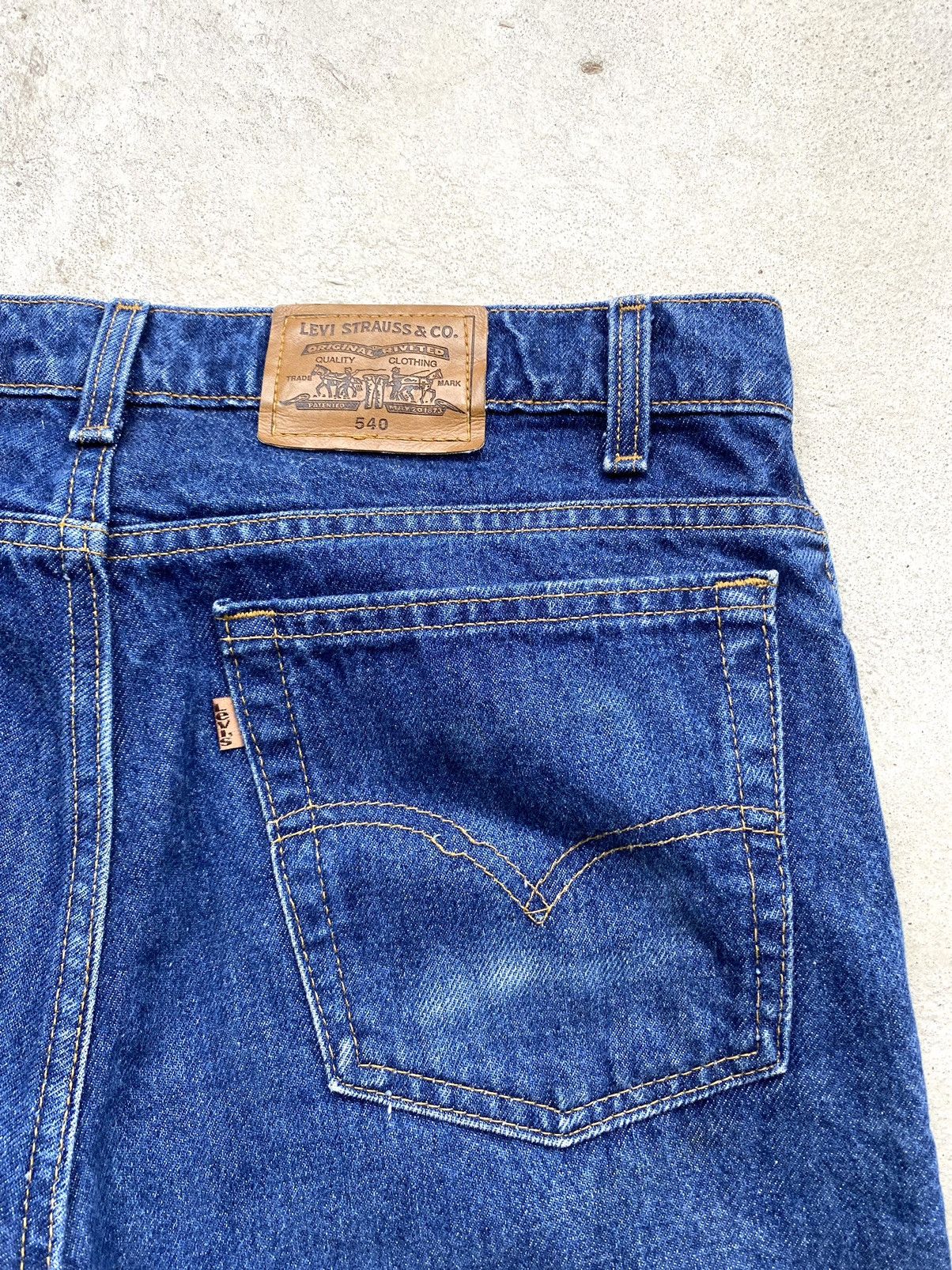 Levi's Vintage Clothing 90’s Vintage Levi’s 540 Denim Pants Navy Y2K Hype Size US 34 / EU 50 - 14 Thumbnail