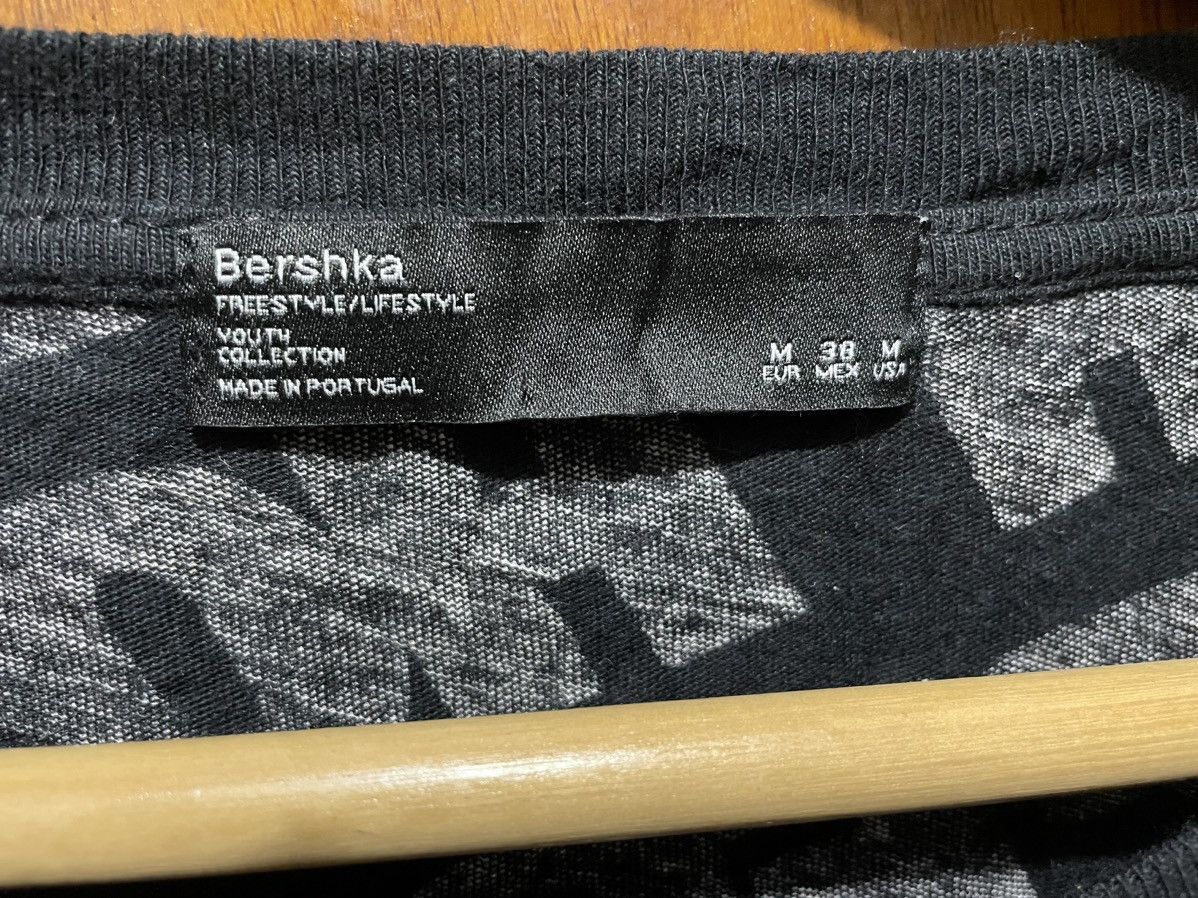 Bershka Rare Bershka All Over Prints Tee Size US M / EU 48-50 / 2 - 5 Thumbnail