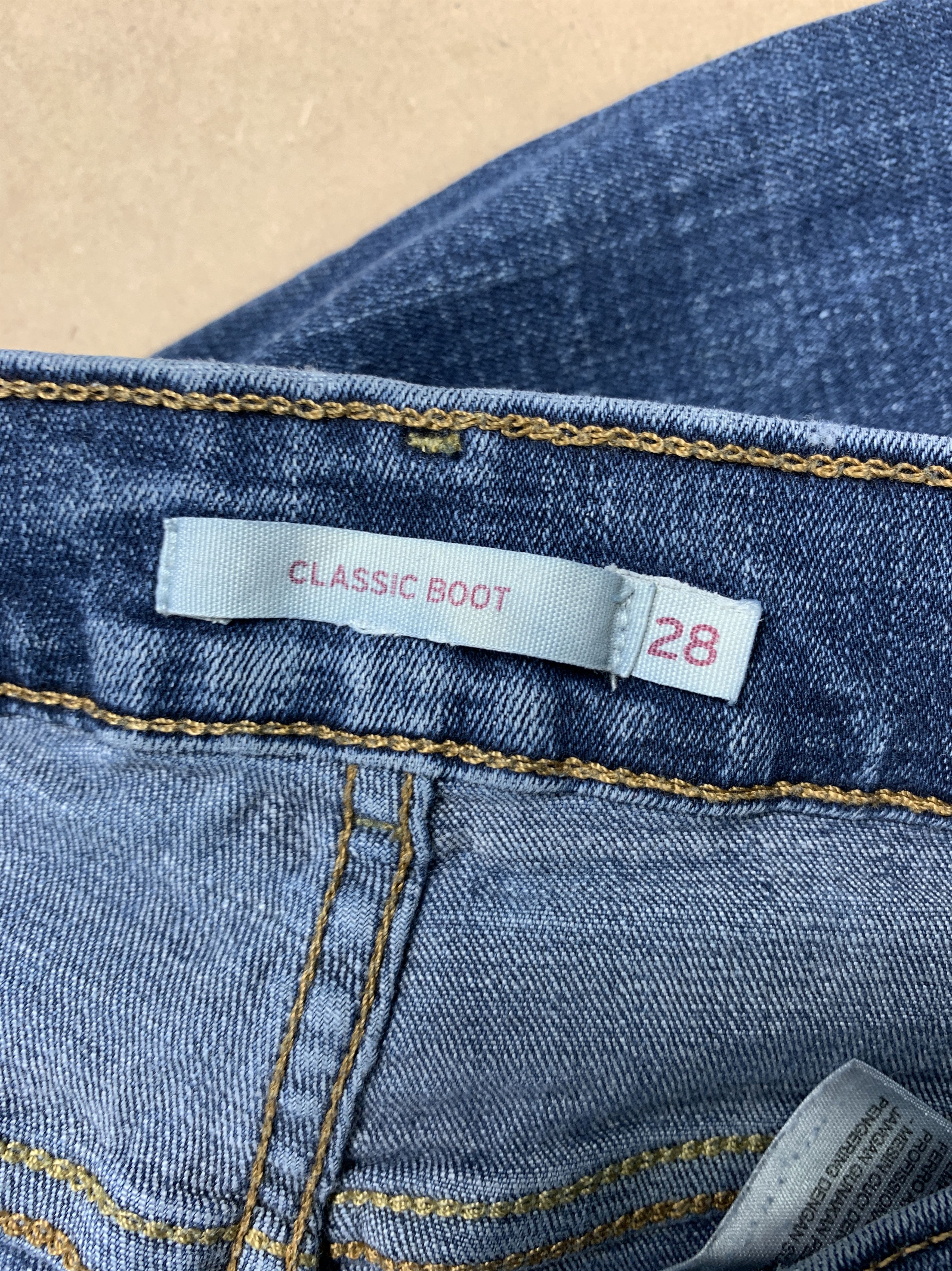 Levi's × Vintage Vintage Levis Women Flared Distressed Boot Cut Jeans P0296 Size 26" / US 2 / IT 38 - 15 Thumbnail