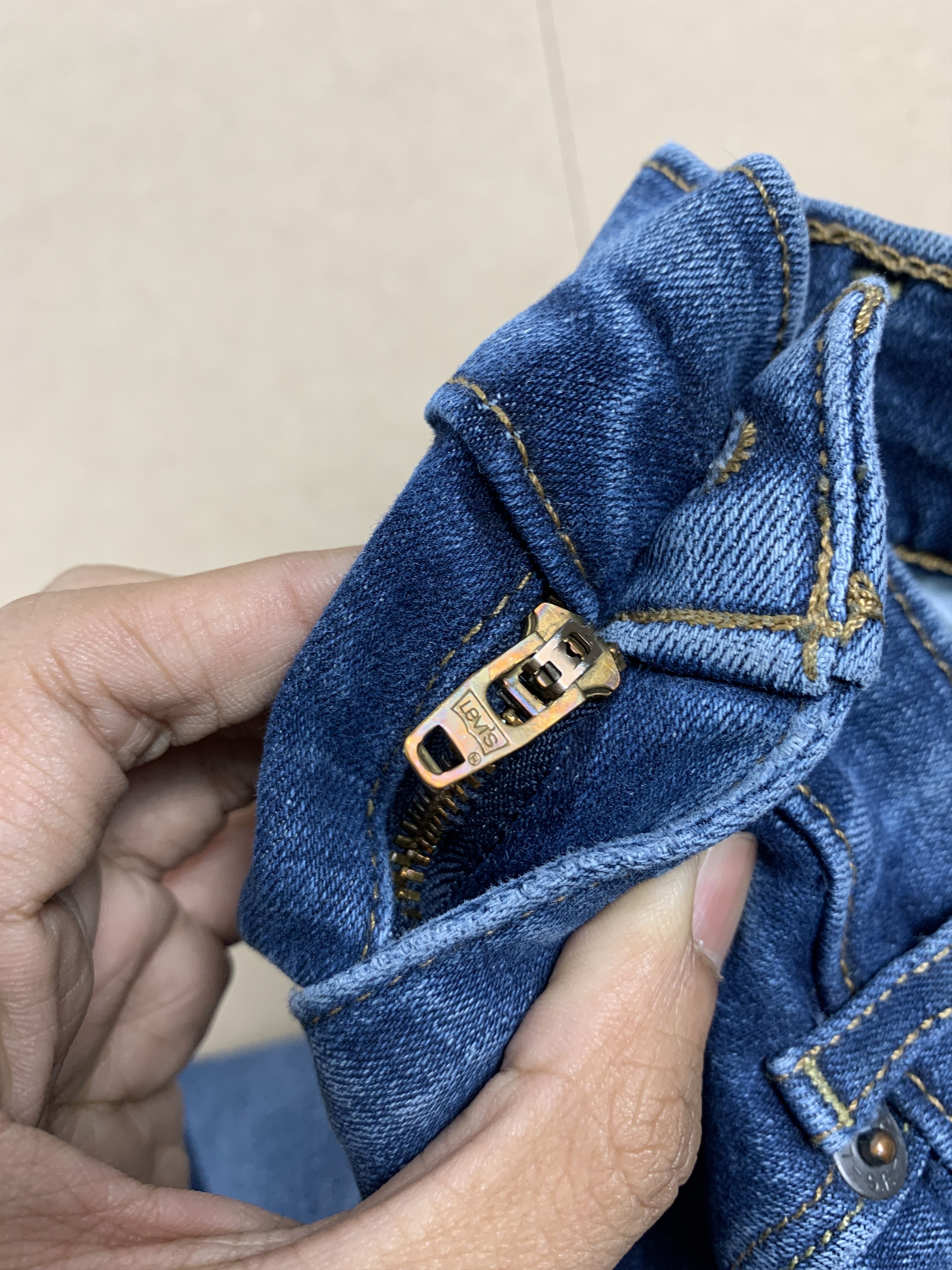 Levi's × Vintage Vintage Levis Women Flared Distressed Boot Cut Jeans P0296 Size 26" / US 2 / IT 38 - 24 Thumbnail