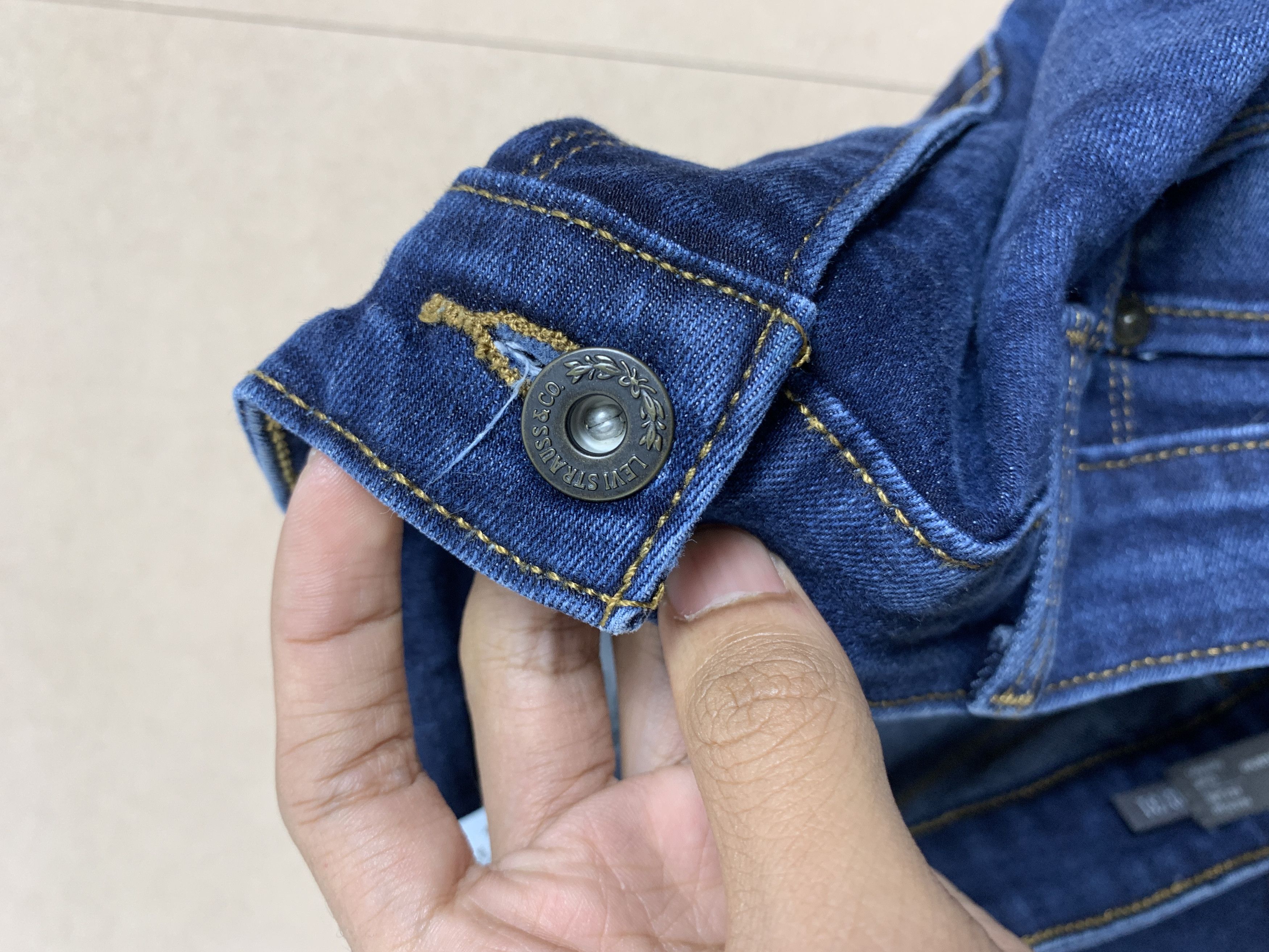 Levi's Vintage Levis Flared Boot Cut Faded Blue Jeans P0298 Size 30" / US 8 / IT 44 - 18 Thumbnail