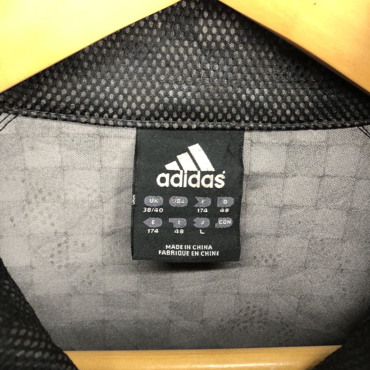 Adidas ADIDAS Zipper Jacket #2445 Size US L / EU 52-54 / 3 - 8 Thumbnail