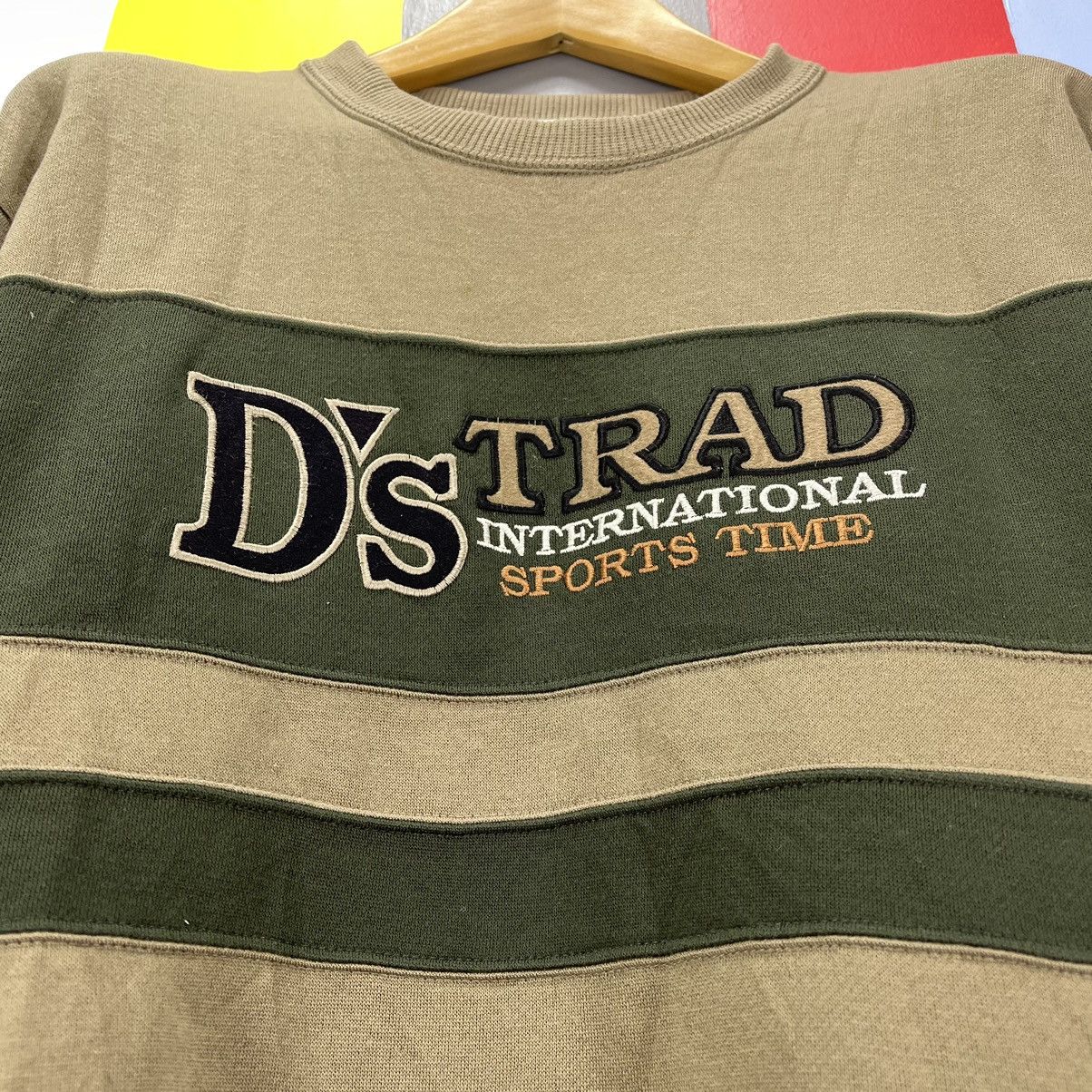 Japanese Brand DS TRAD INTERNATIONAL Crew Neck Sweatshirt #069-104 Size US M / EU 48-50 / 2 - 3 Thumbnail