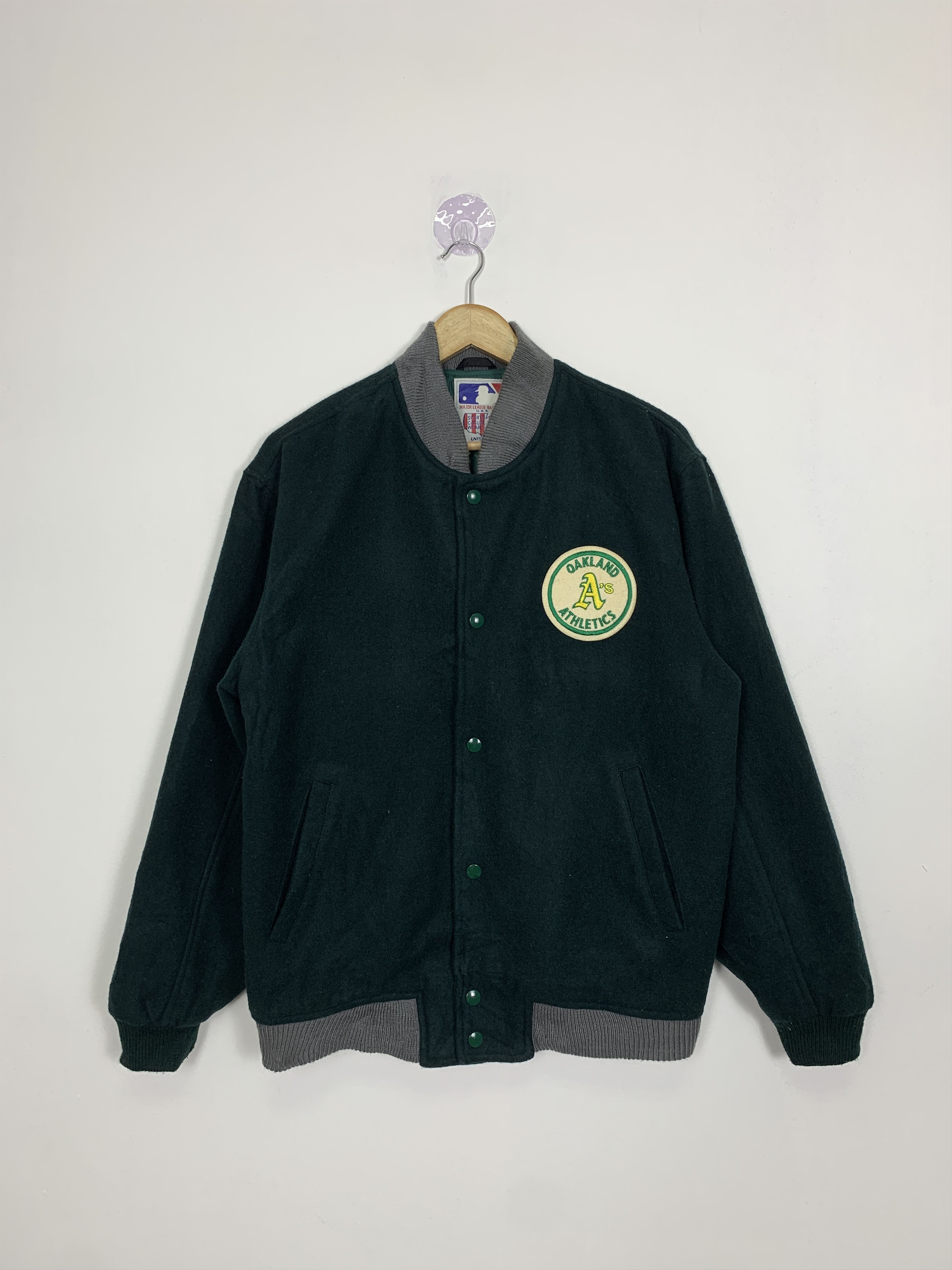 MLB Vintage MLB OAKLAND Varsity Jacket J0928 Size US M / EU 48-50 / 2 - 2 Thumbnail