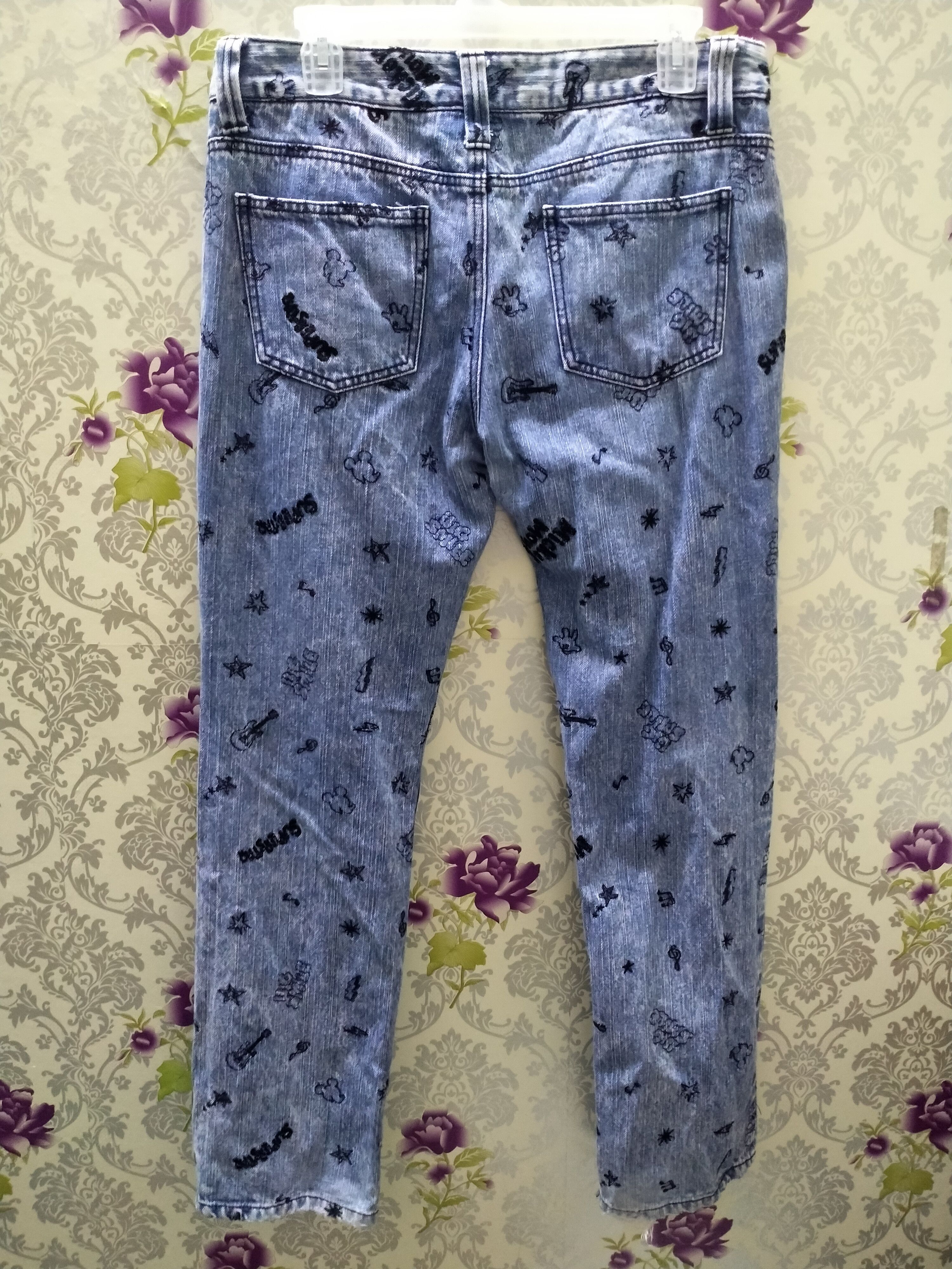 Disney × Hysteric Glamour × Japanese Brand DISNEY JEANS FULLPREME EMBROIDERED MULTI LOGO Size US 35 - 11 Thumbnail