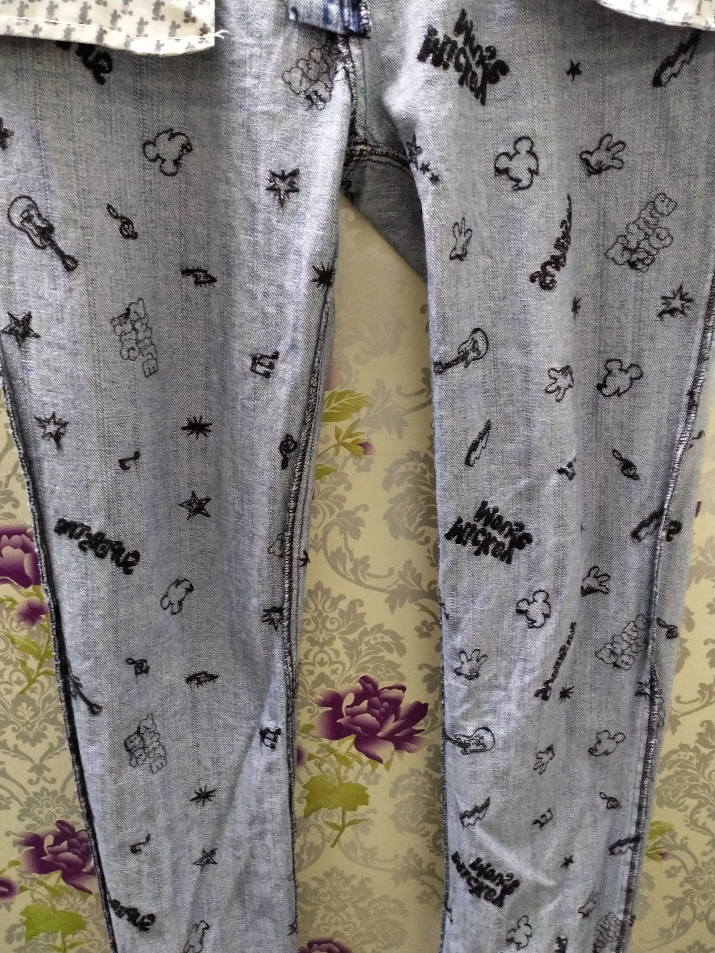 Disney × Hysteric Glamour × Japanese Brand DISNEY JEANS FULLPREME EMBROIDERED MULTI LOGO Size US 35 - 17 Thumbnail