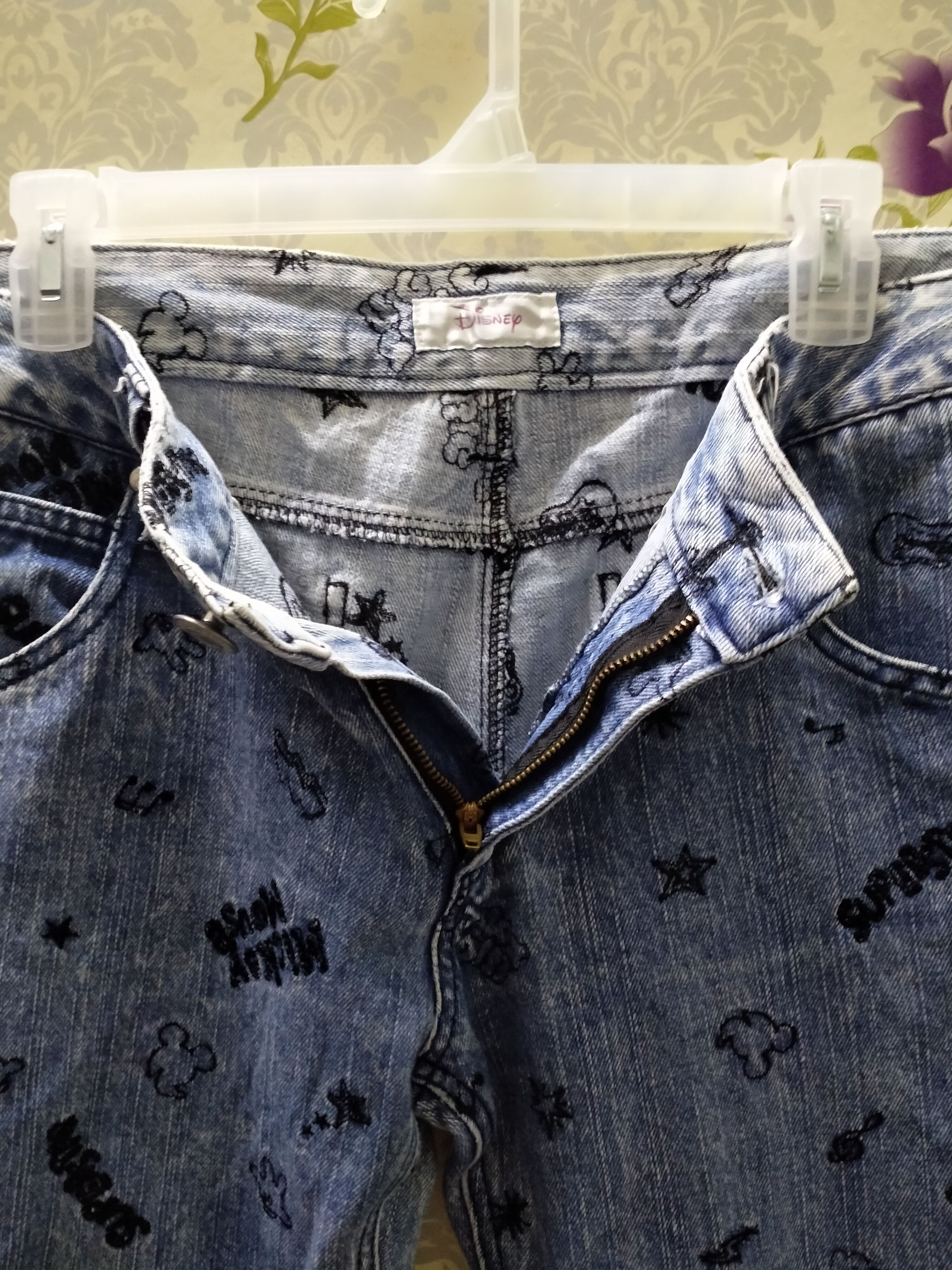 Disney × Hysteric Glamour × Japanese Brand DISNEY JEANS FULLPREME EMBROIDERED MULTI LOGO Size US 35 - 10 Thumbnail