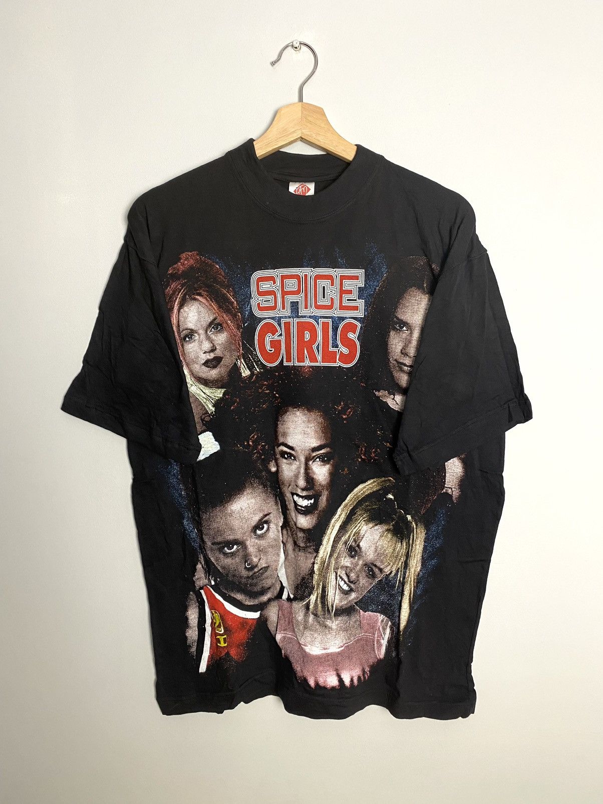 Band Tees Vintage 90s Spice Girls Band Rap Tee Very Rare Pop Hype Size US L / EU 52-54 / 3 - 1 Thumbnail