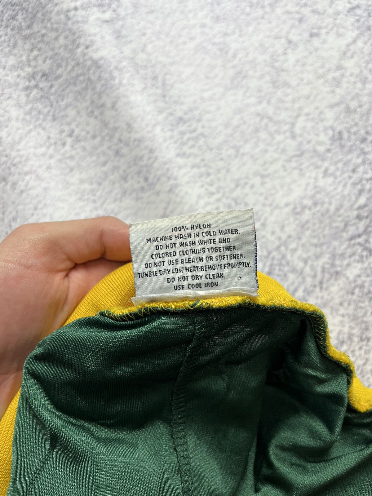 Starter Vintage Starter Seattle shorts Size US 36 / EU 52 - 9 Thumbnail