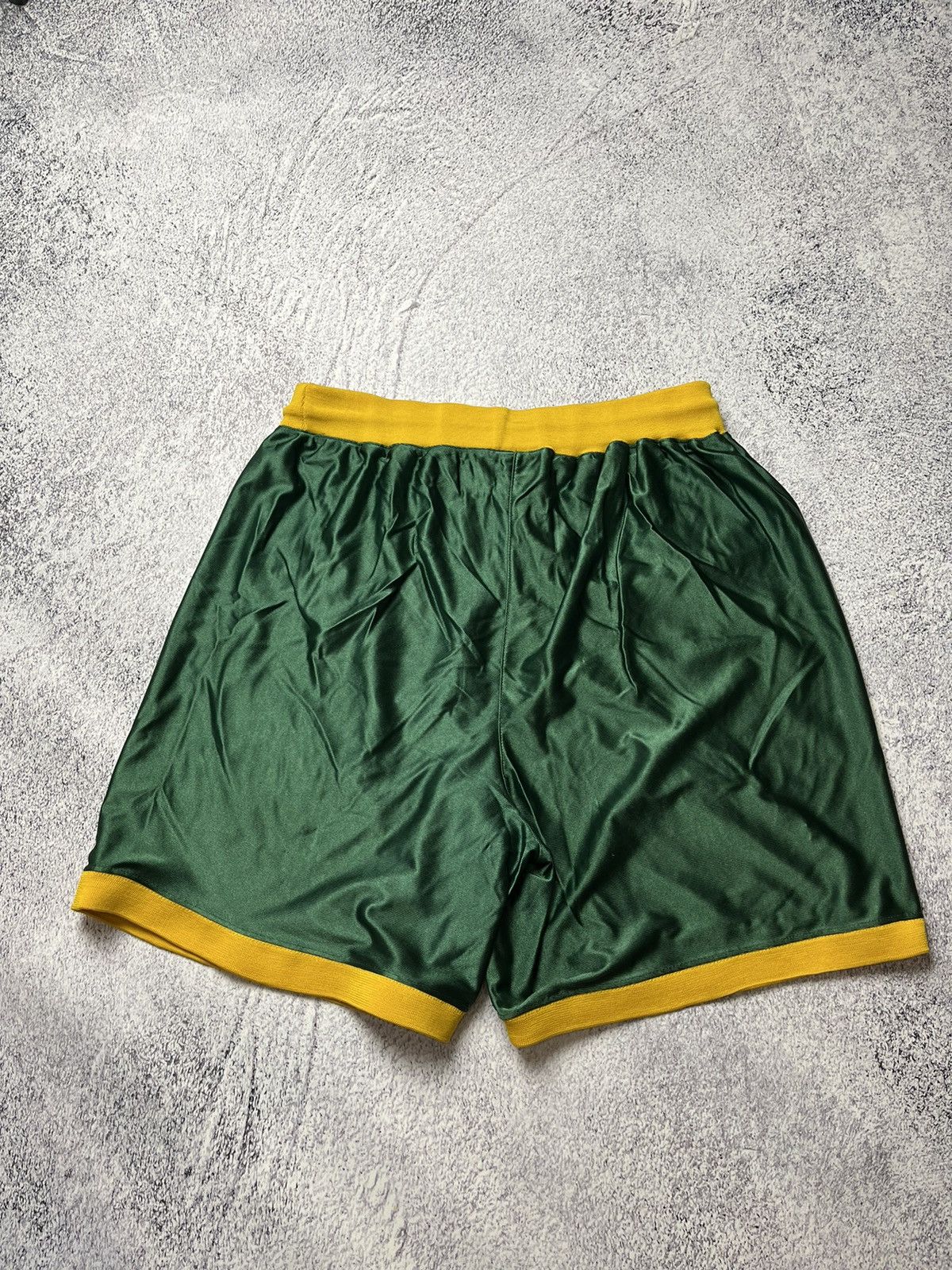 Starter Vintage Starter Seattle shorts Size US 36 / EU 52 - 8 Thumbnail