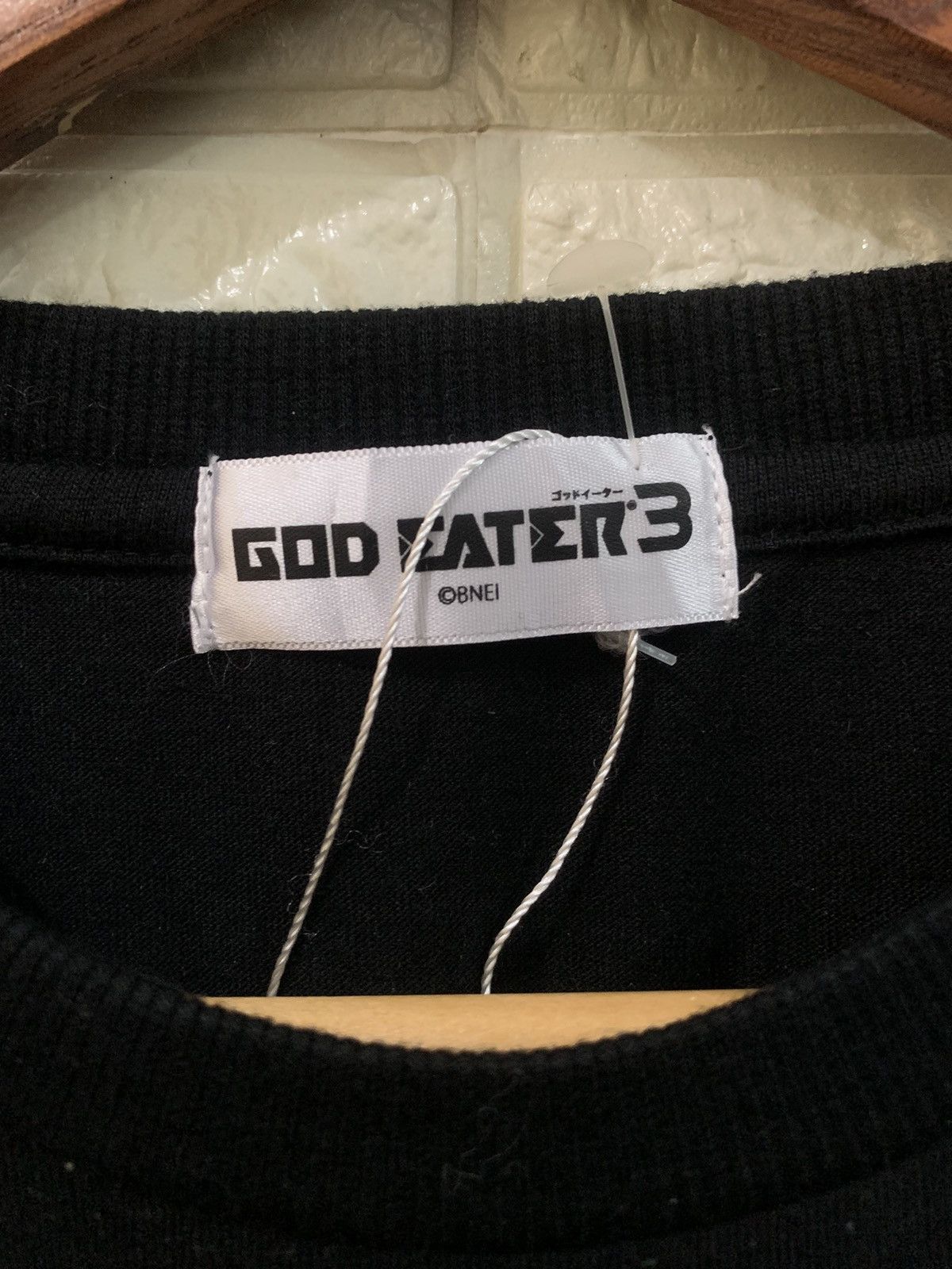 Japanese Brand God Eater 3 T-Shirt Size US M / EU 48-50 / 2 - 5 Thumbnail