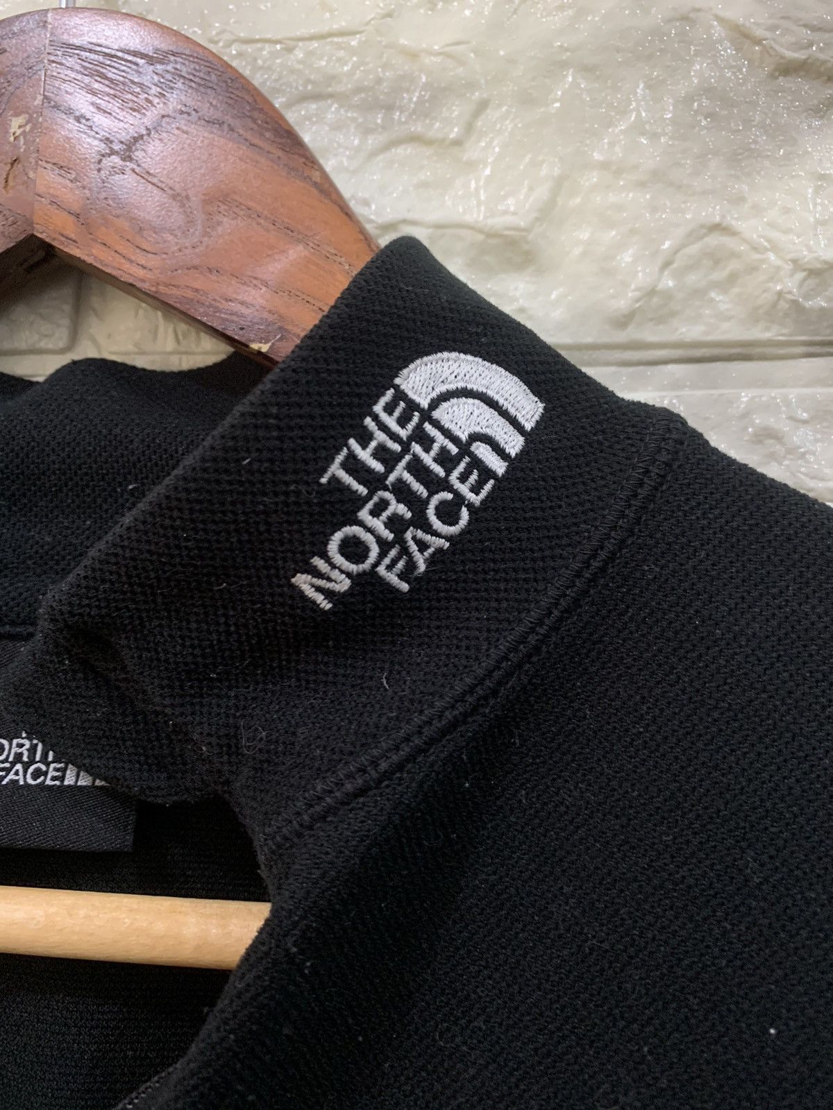 The North Face TNF Black Shirt Size US M / EU 48-50 / 2 - 4 Thumbnail