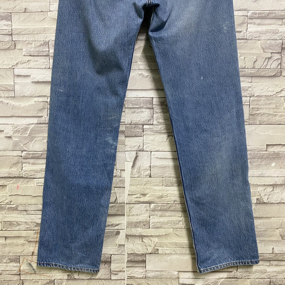 Levi's Vintage 90s Levis 501xx Distressed Jeans 34x33 Made in USA Size US 34 / EU 50 - 10 Thumbnail