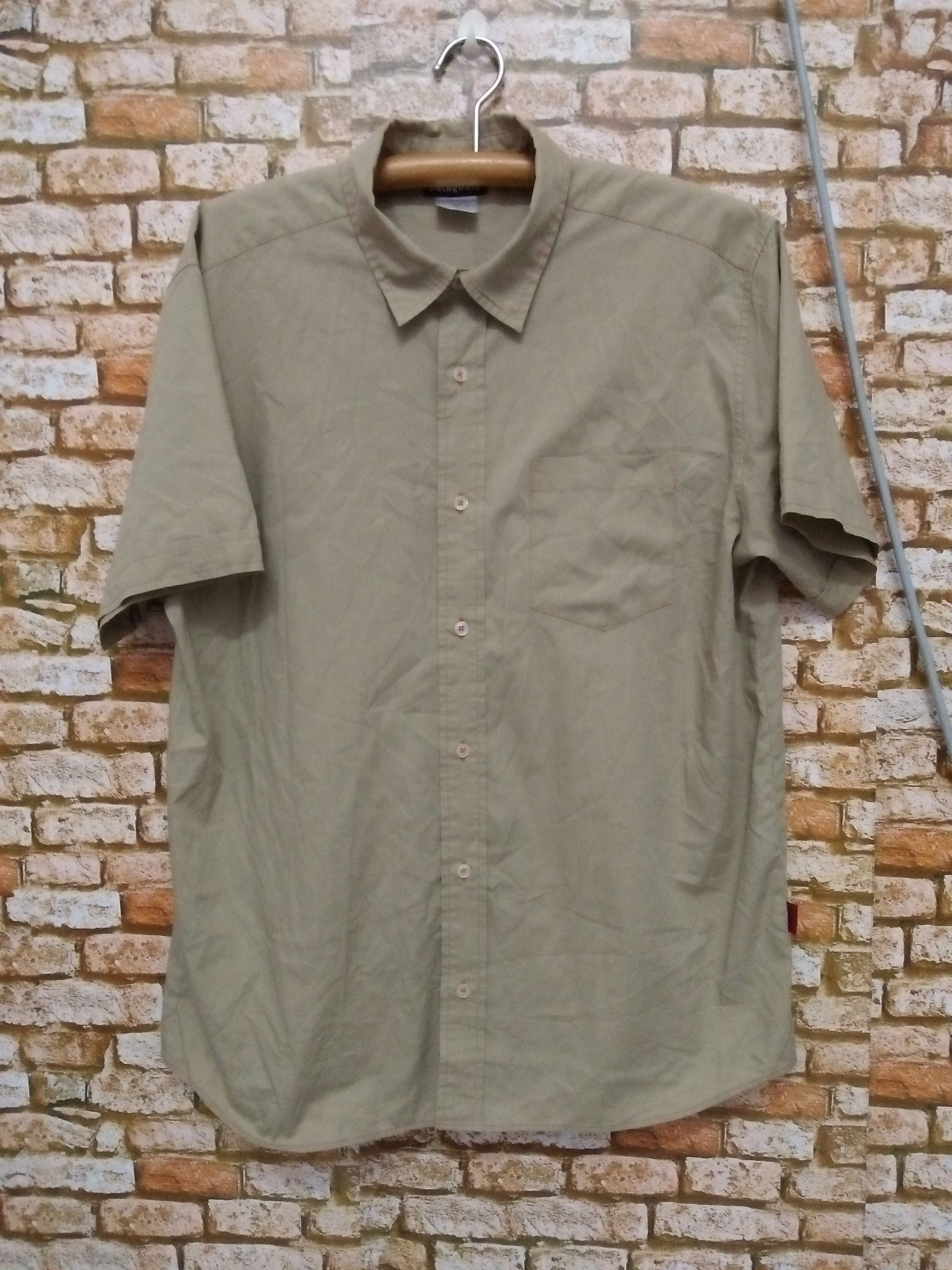 VTG PATAGONIA ORANGE STITCH SHIRT BUTTON (A995)