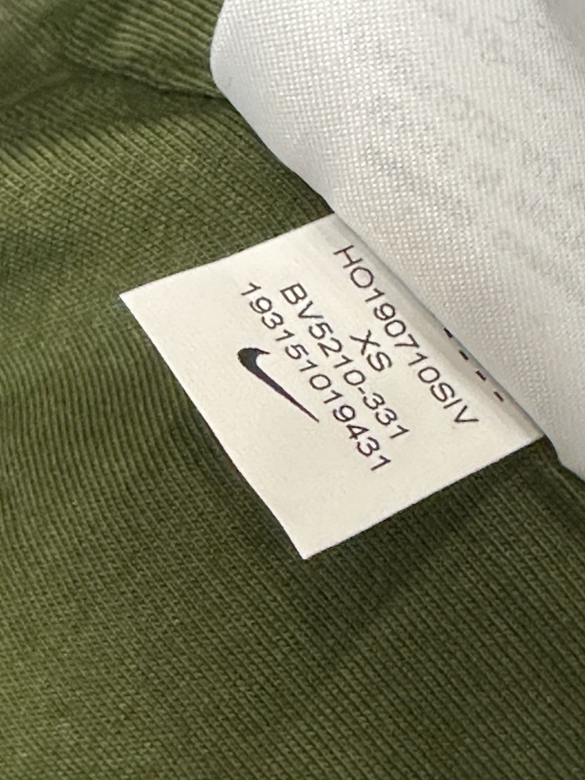 Nike NIKE RE-ISSUE RETRO JACKET BLACK, LEGION GREEN & WHITE XS Size US XS / EU 42 / 0 - 6 Thumbnail