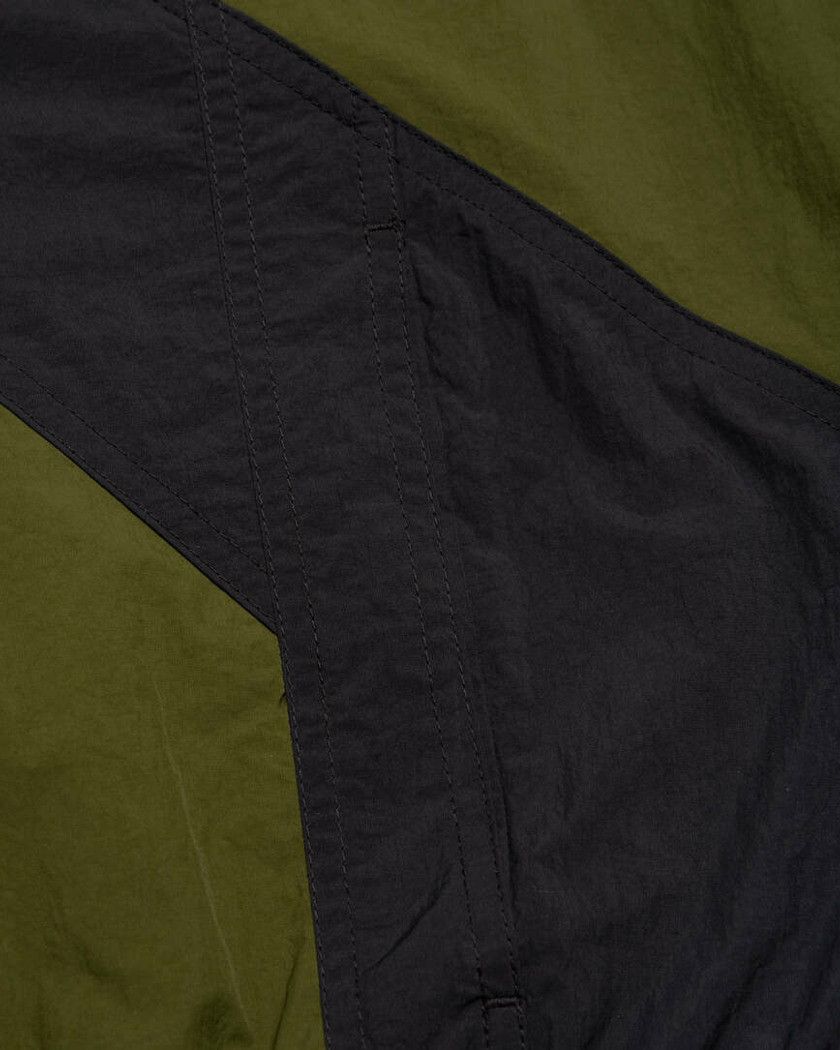 Nike NIKE RE-ISSUE RETRO JACKET BLACK, LEGION GREEN & WHITE XS Size US XS / EU 42 / 0 - 14 Thumbnail