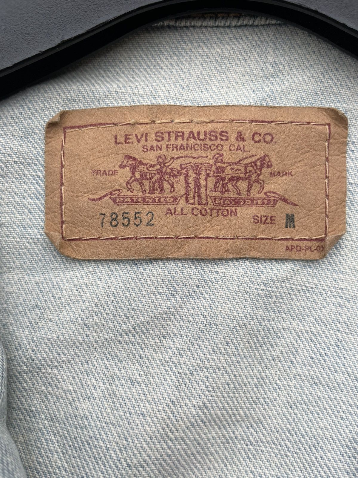 Levi's Vintage Levis 78552 2003 Aging Faded Denim Jacket Size US S / EU 44-46 / 1 - 8 Thumbnail