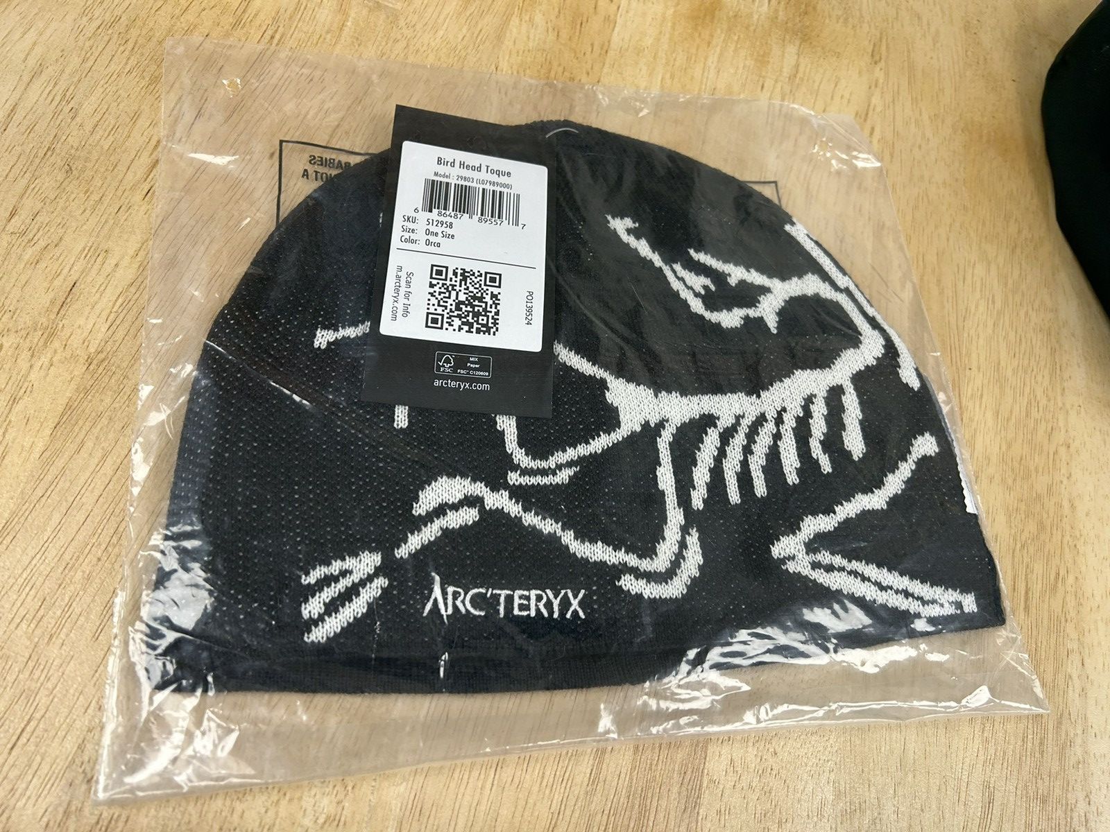 Arc'Teryx Arc’teryx Bird Head Toque Beanie Orca Black | Grailed