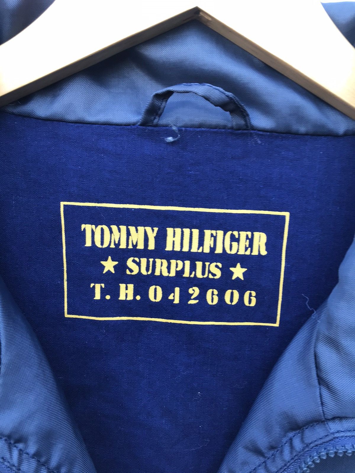 Tommy Hilfiger Tommy Hilfiger Surplus Windbreaker Jacket Size US L / EU 52-54 / 3 - 2 Thumbnail