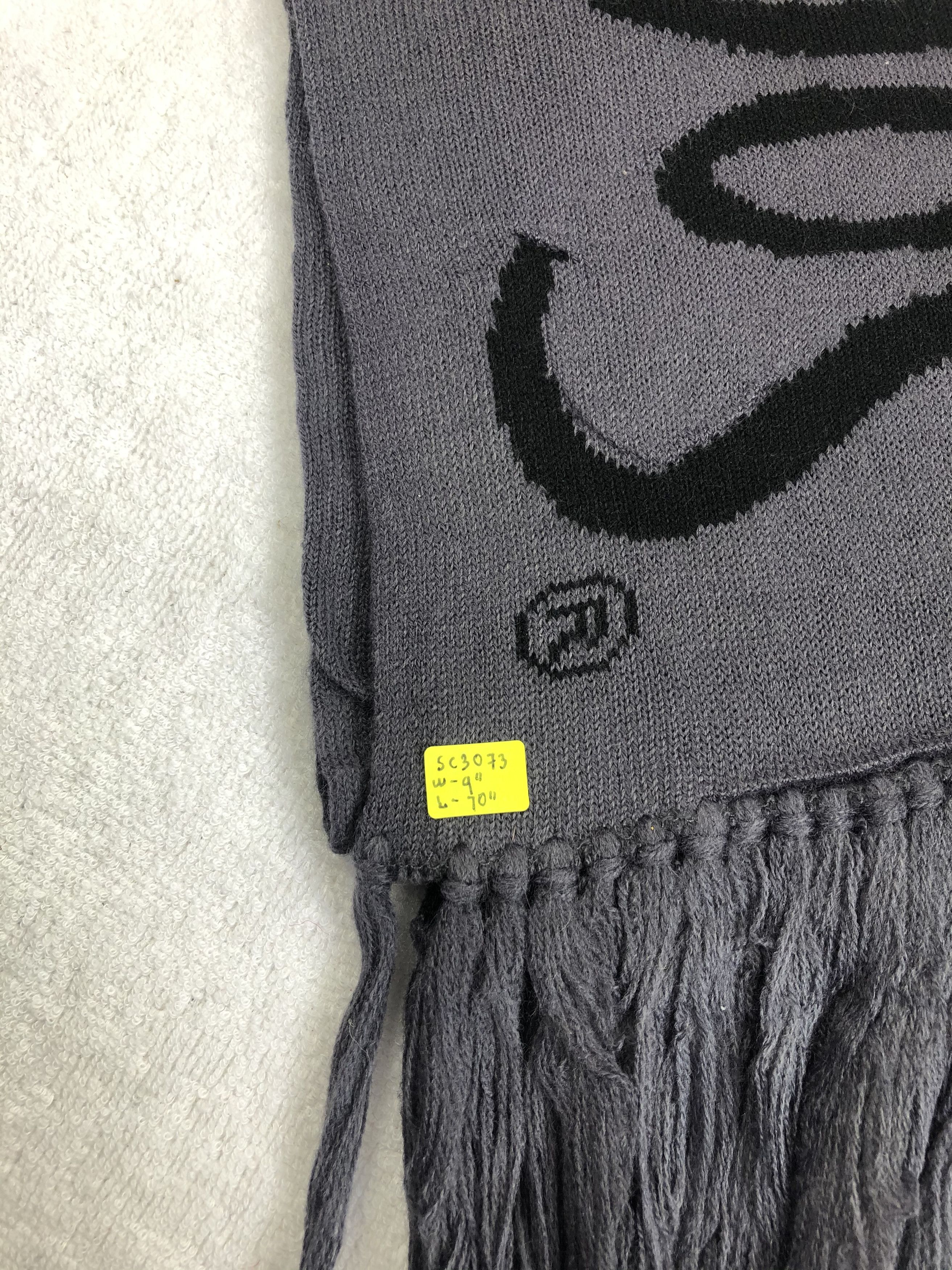 Japanese Brand Mischievous Scarf / Muffler / Neckwear Size ONE SIZE - 6 Thumbnail