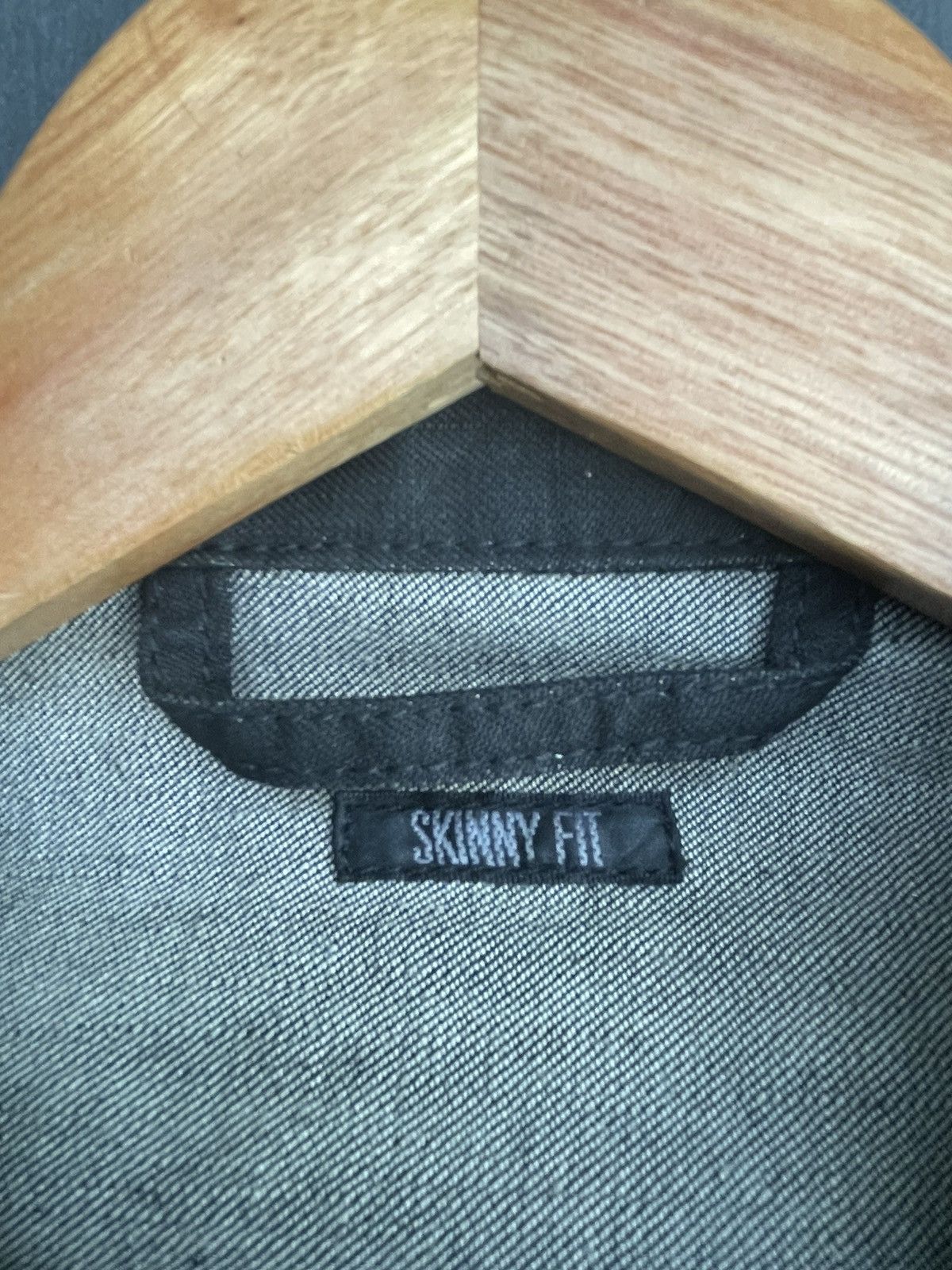 Uniqlo Vintage Uniqlo Skinny Fit Denim Jacket Size US M / EU 48-50 / 2 - 9 Thumbnail