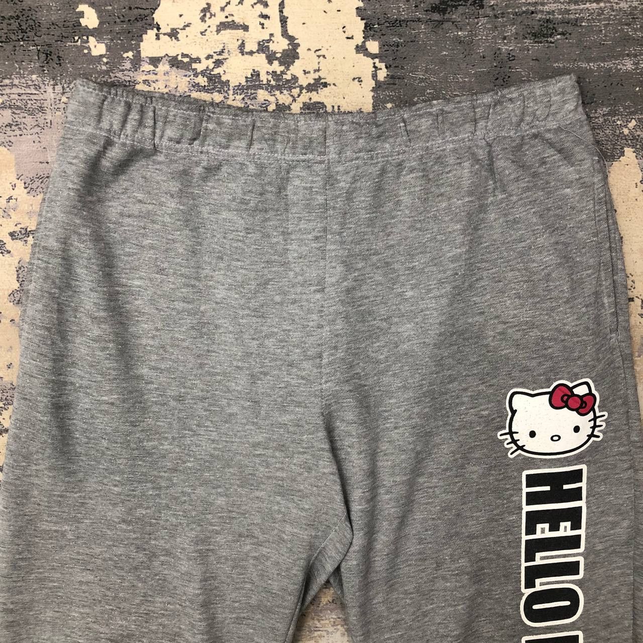 Japanese Brand P384 HELLO KITTY SWEATPANTs Size US 36 / EU 52 - 3 Thumbnail