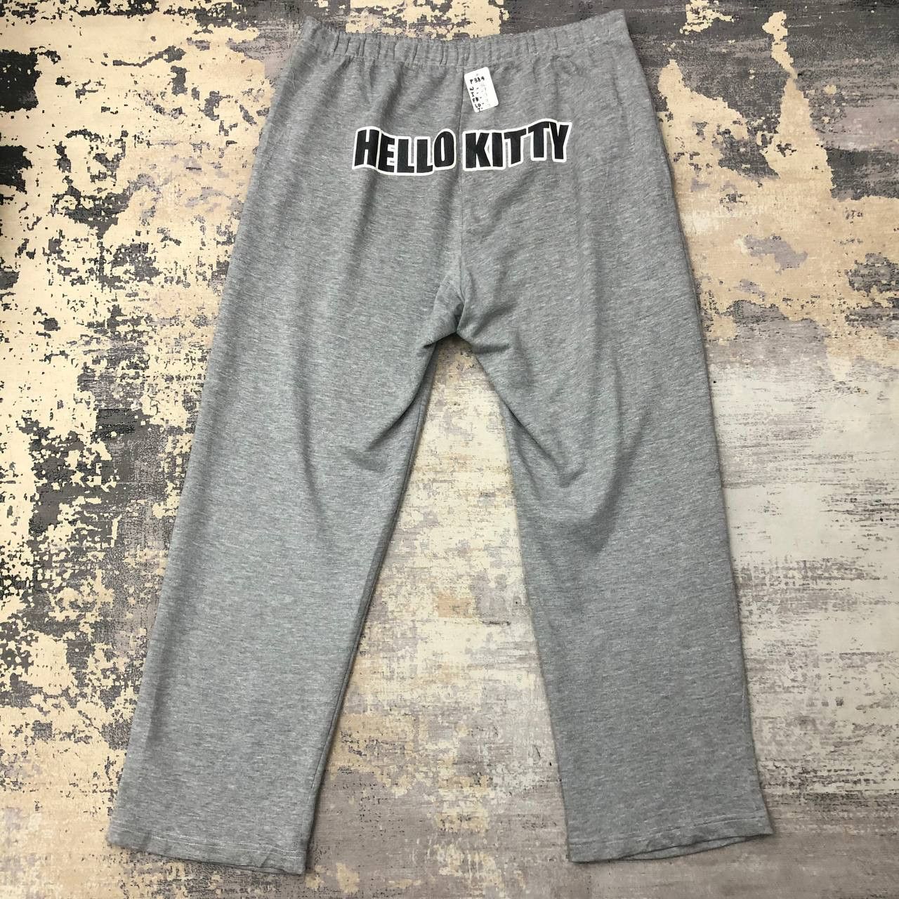 Japanese Brand P384 HELLO KITTY SWEATPANTs Size US 36 / EU 52 - 2 Thumbnail