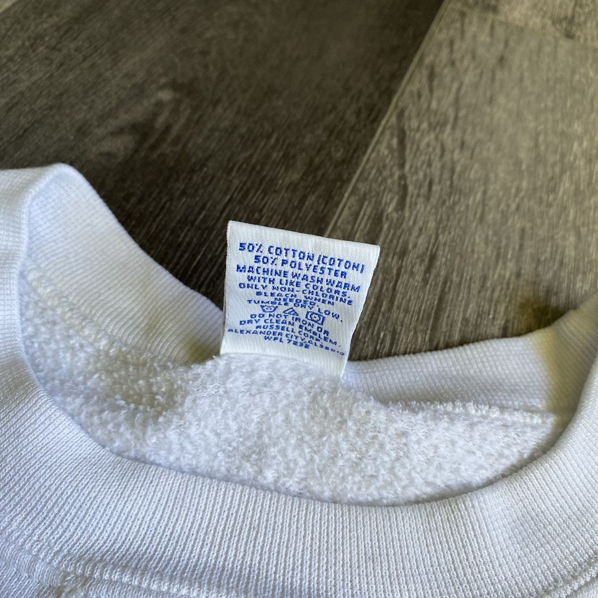 Russell Athletic Vintage 1990s Russell Athletic White Blank Pullover Crewneck Size US XL / EU 56 / 4 - 4 Thumbnail