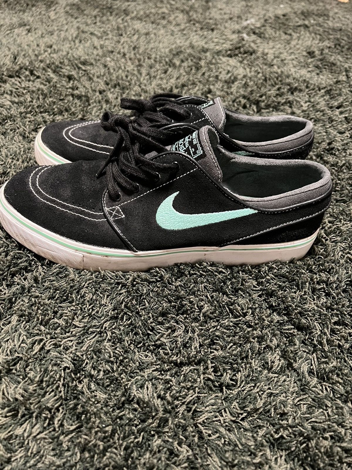 image of Nike Stefan Janoski Green Glow Tiffany Shoes in Black, Men's (Size 8.5)