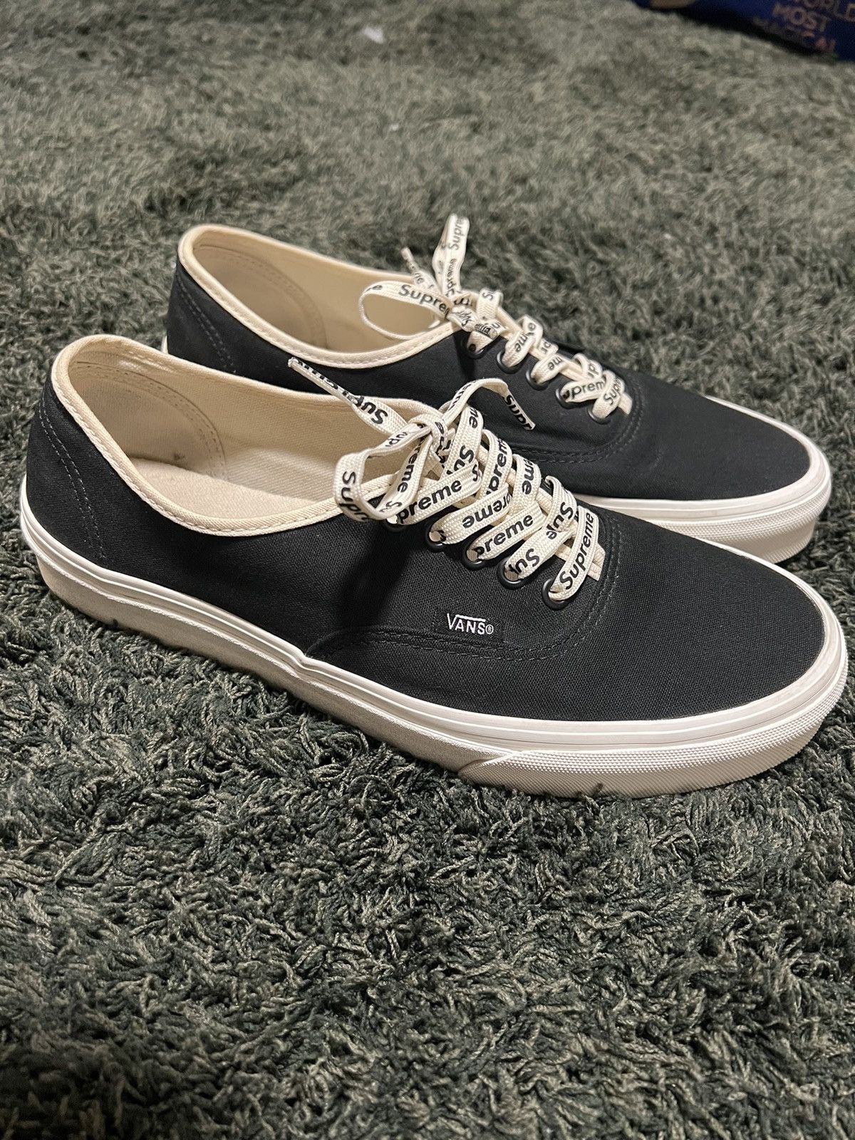 Vans era blackbone top