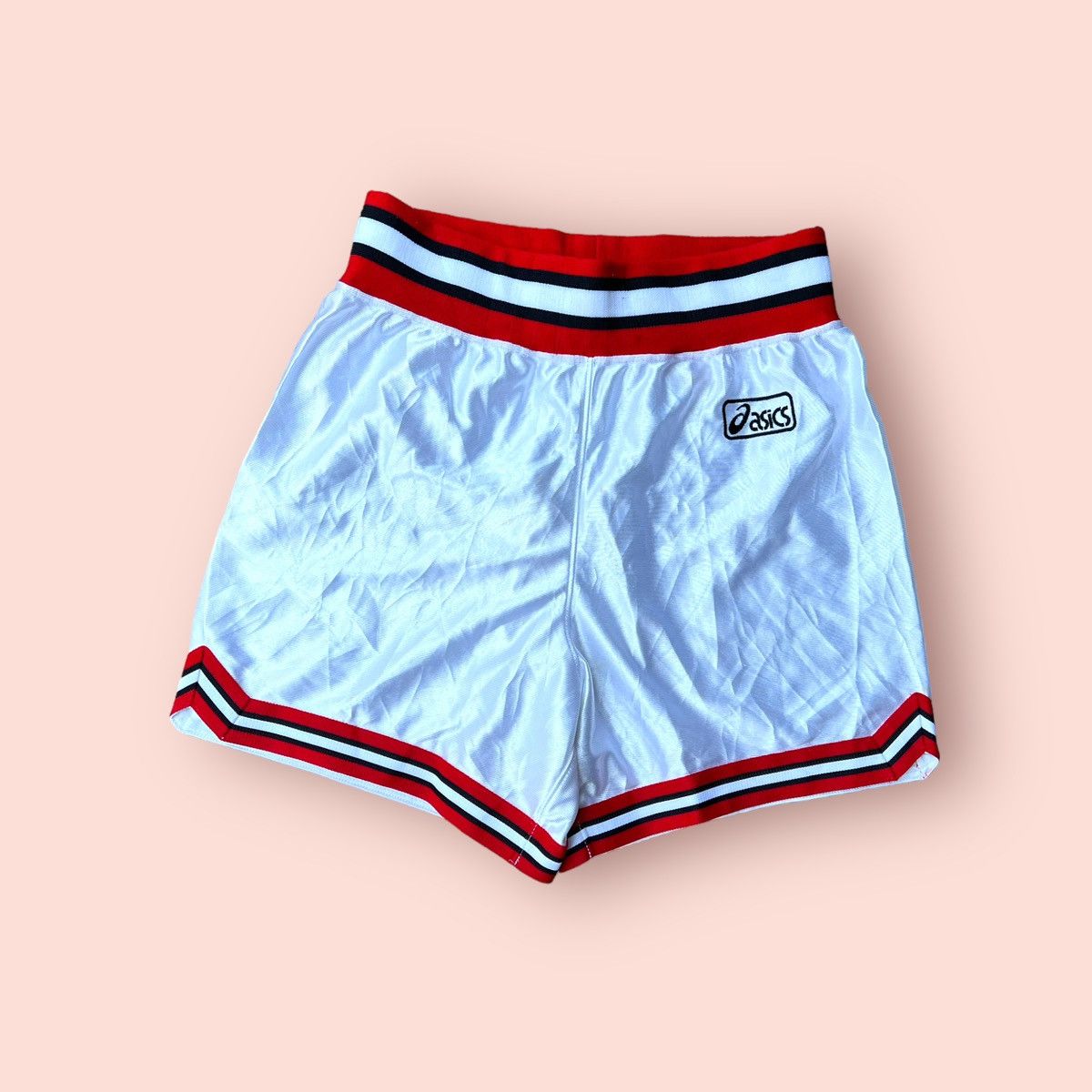 Asics × Japanese Brand × Vintage VINTAGE ASICS JAPAN RETRO SPORTSWEAR SHORTS Size 31" - 1 Thumbnail