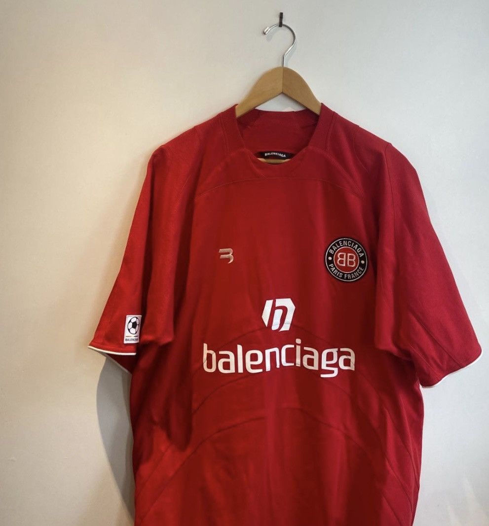 Balenciaga Oversized Soccer Jersey Top in Red