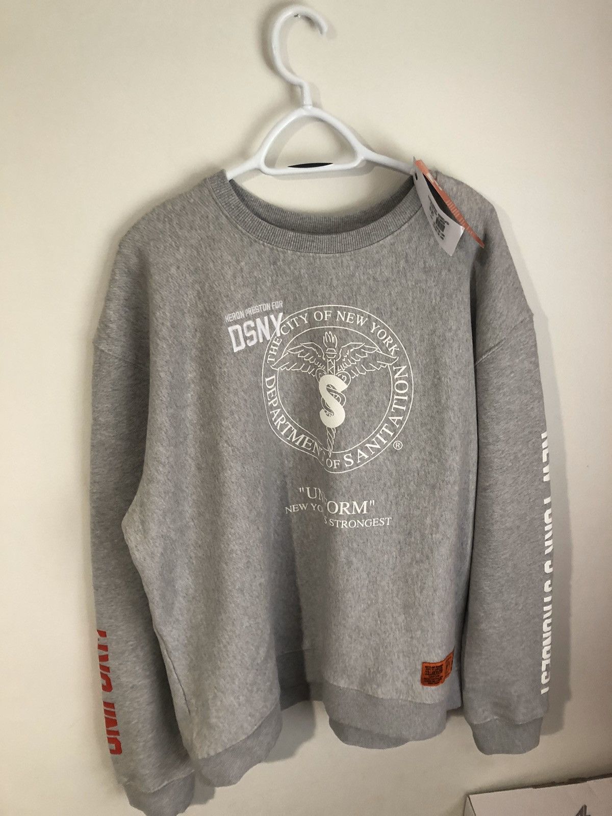 Heron Preston Heron Preston DSNY Crewneck Size US L / EU 52-54 / 3 - 2 Thumbnail